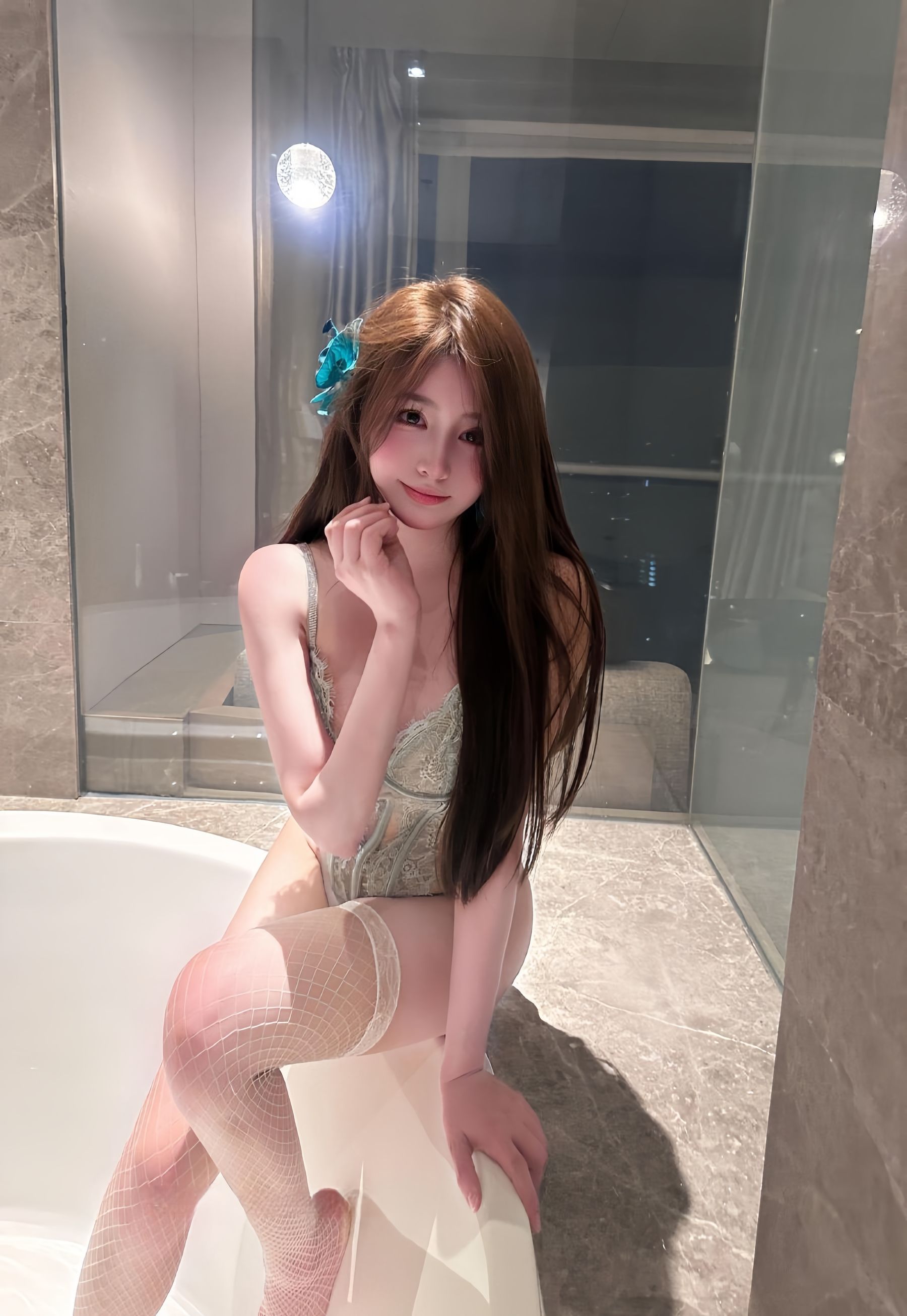 奔跑的晶骡儿 - 性感情趣蕾丝/(24P)