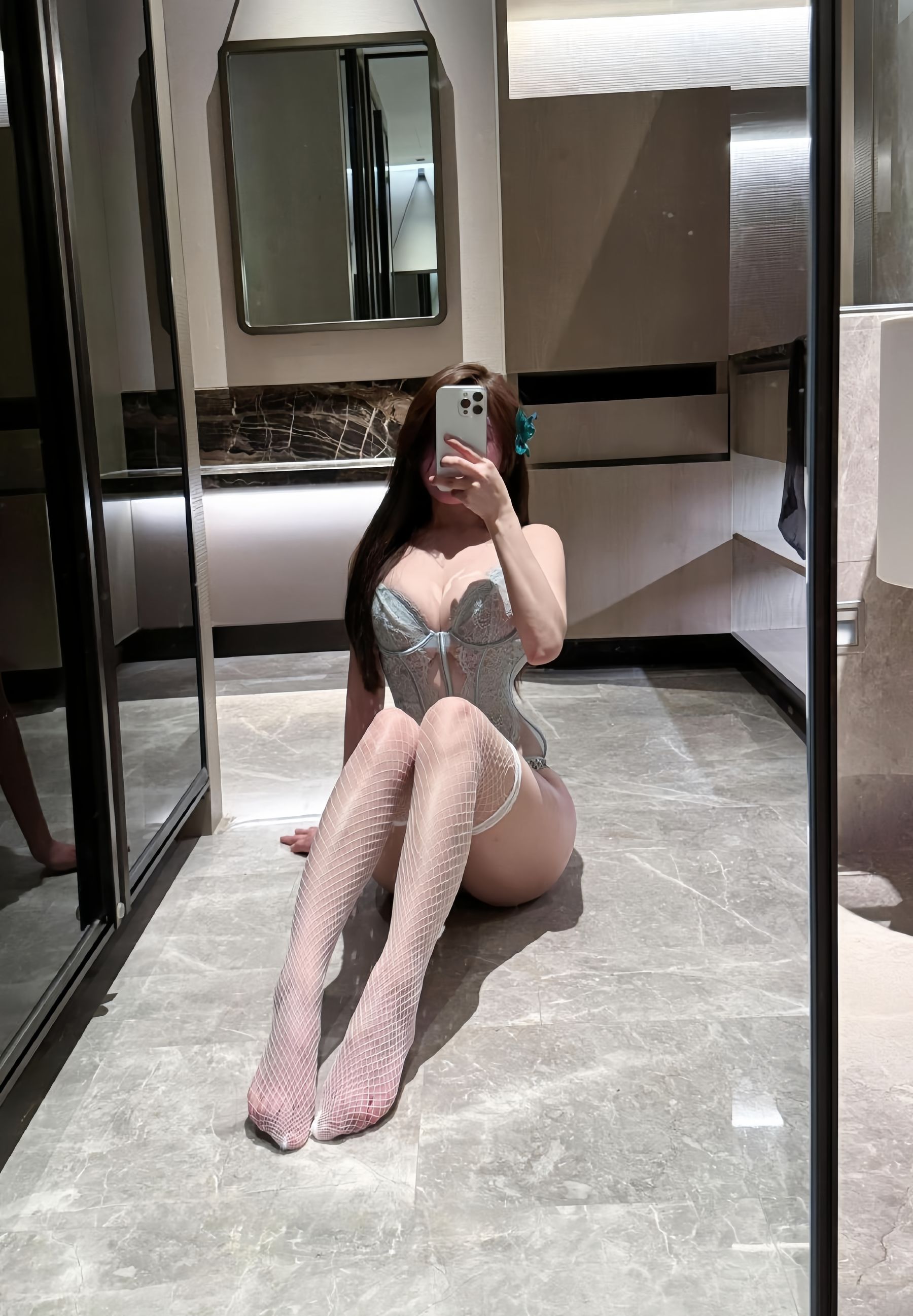 奔跑的晶骡儿 - 性感情趣蕾丝/(24P)