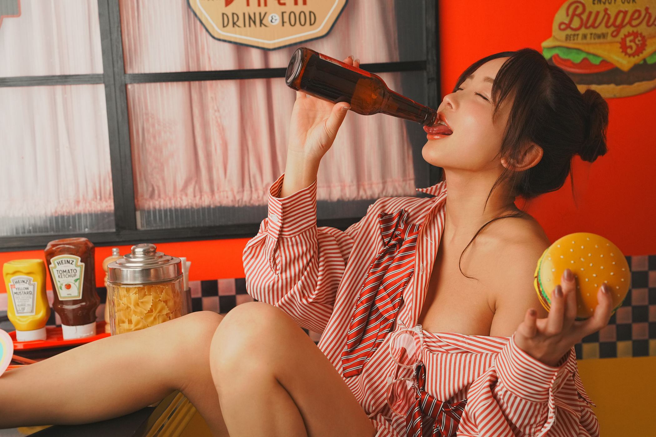 いくみ – (193iKkyu3) [Fantia] 2025年02月 Dress Shirt/(55P)