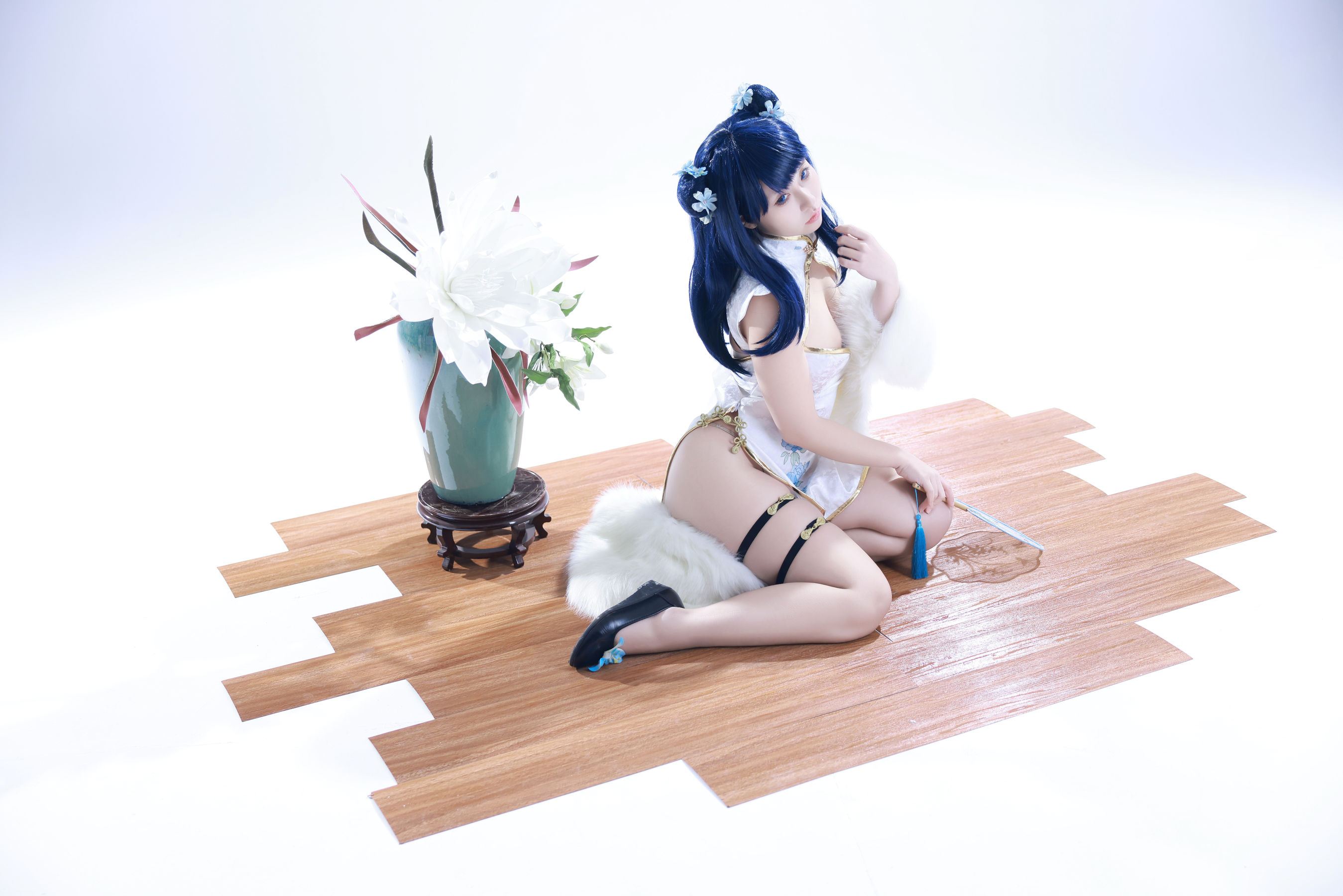 动漫博主 G44不会受伤 - 宝多六花旗袍/(34P)