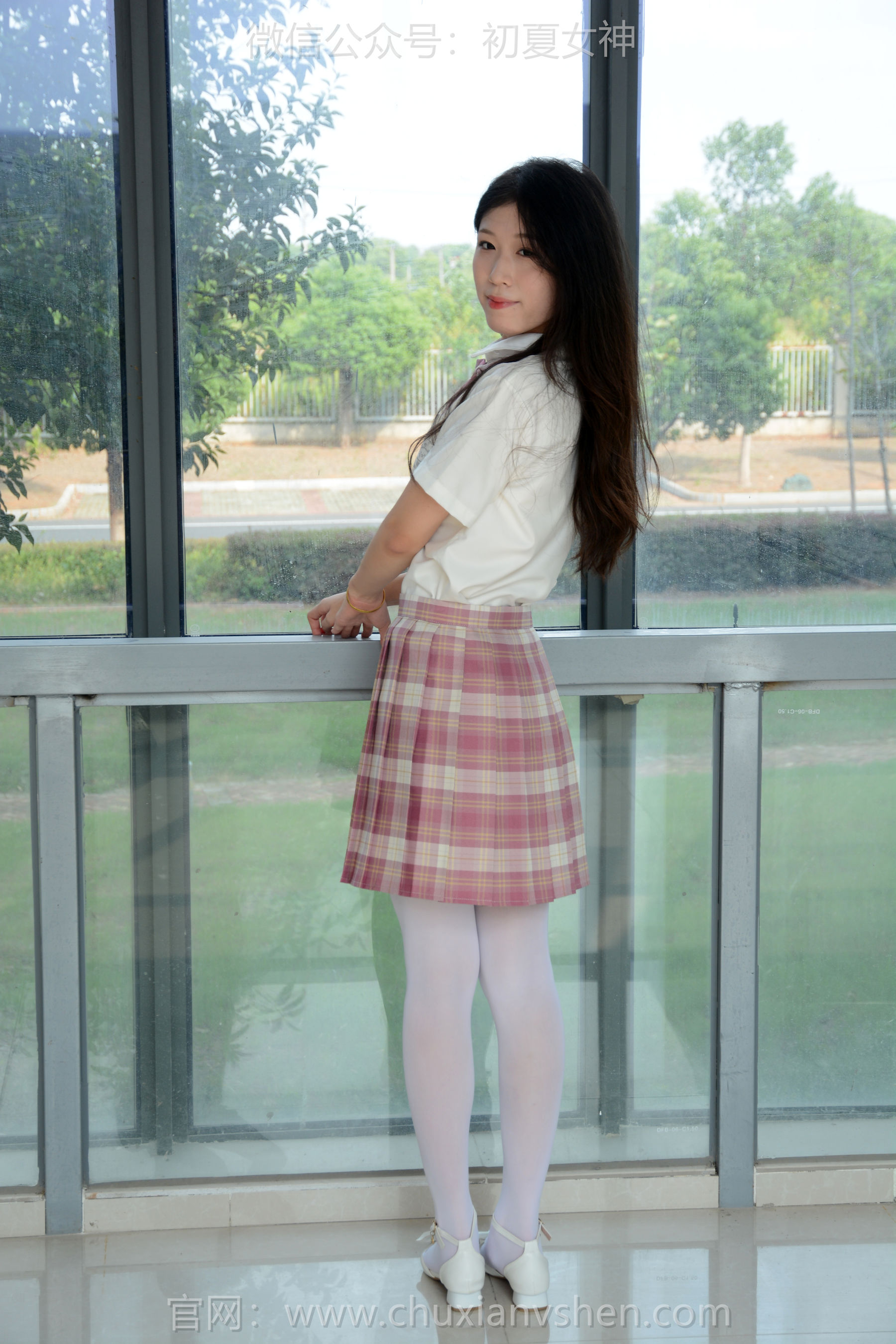 初夏女神 No.276 清离 粉嫩娇艳/(100P)