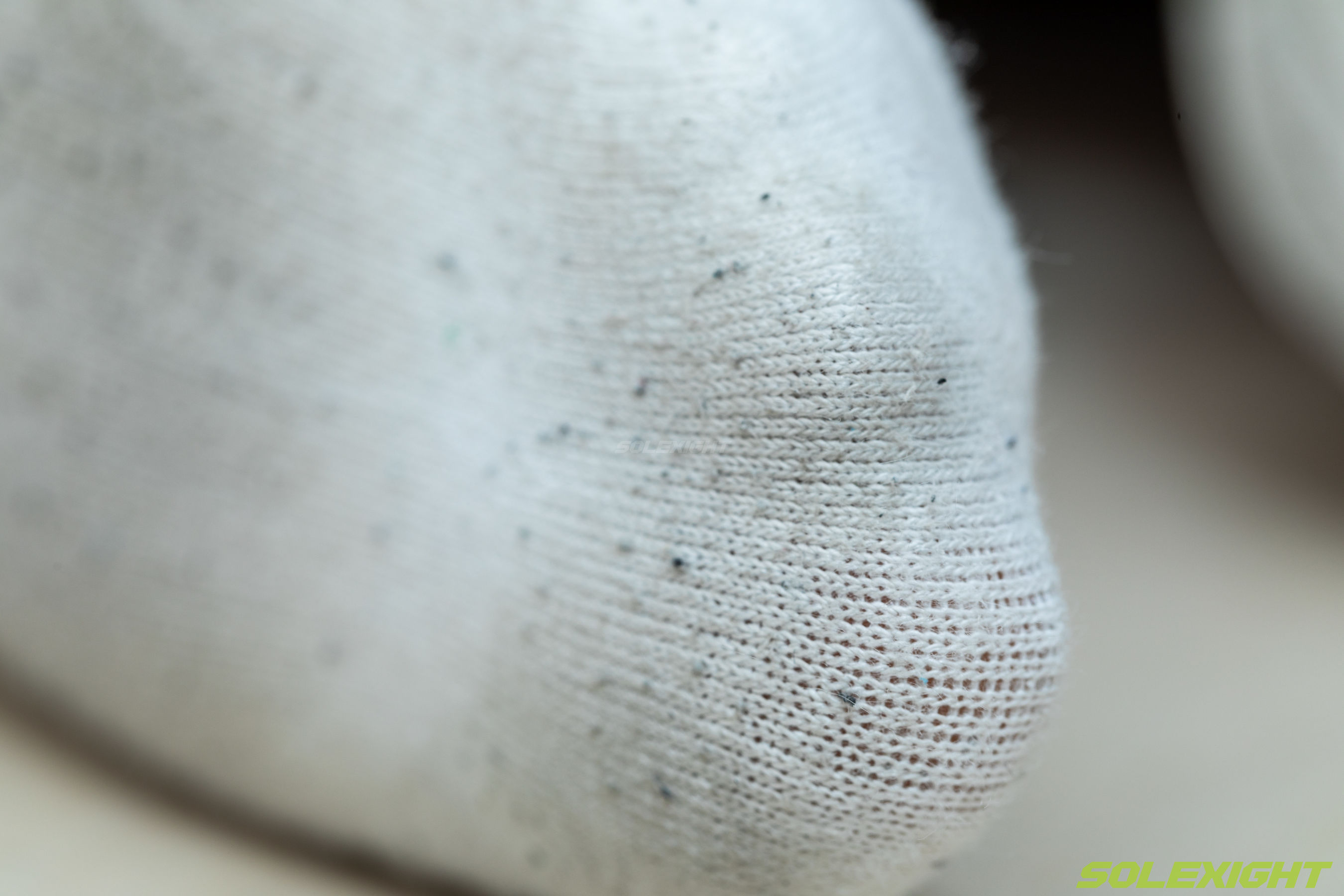 台湾solexight足控福利 - Dora 脏臭白袜 丝袜 臭鞋/(90P)