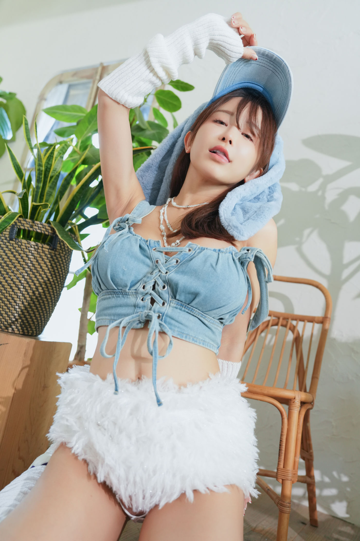 いくみ – (193iKkyu3) [Fantia] 2025年01月 Denim Bunny/(32P)