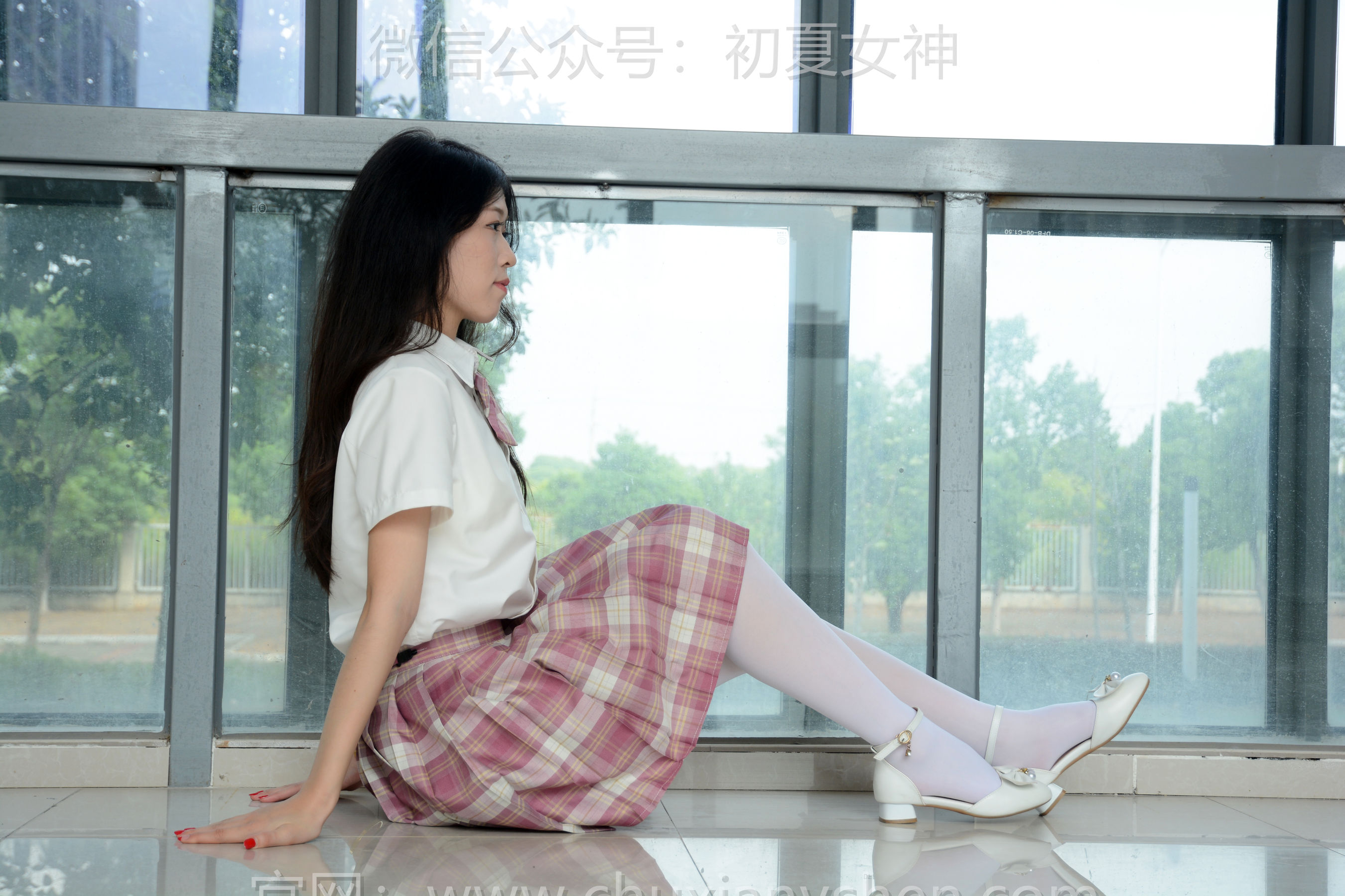 初夏女神 No.276 清离 粉嫩娇艳/(100P)