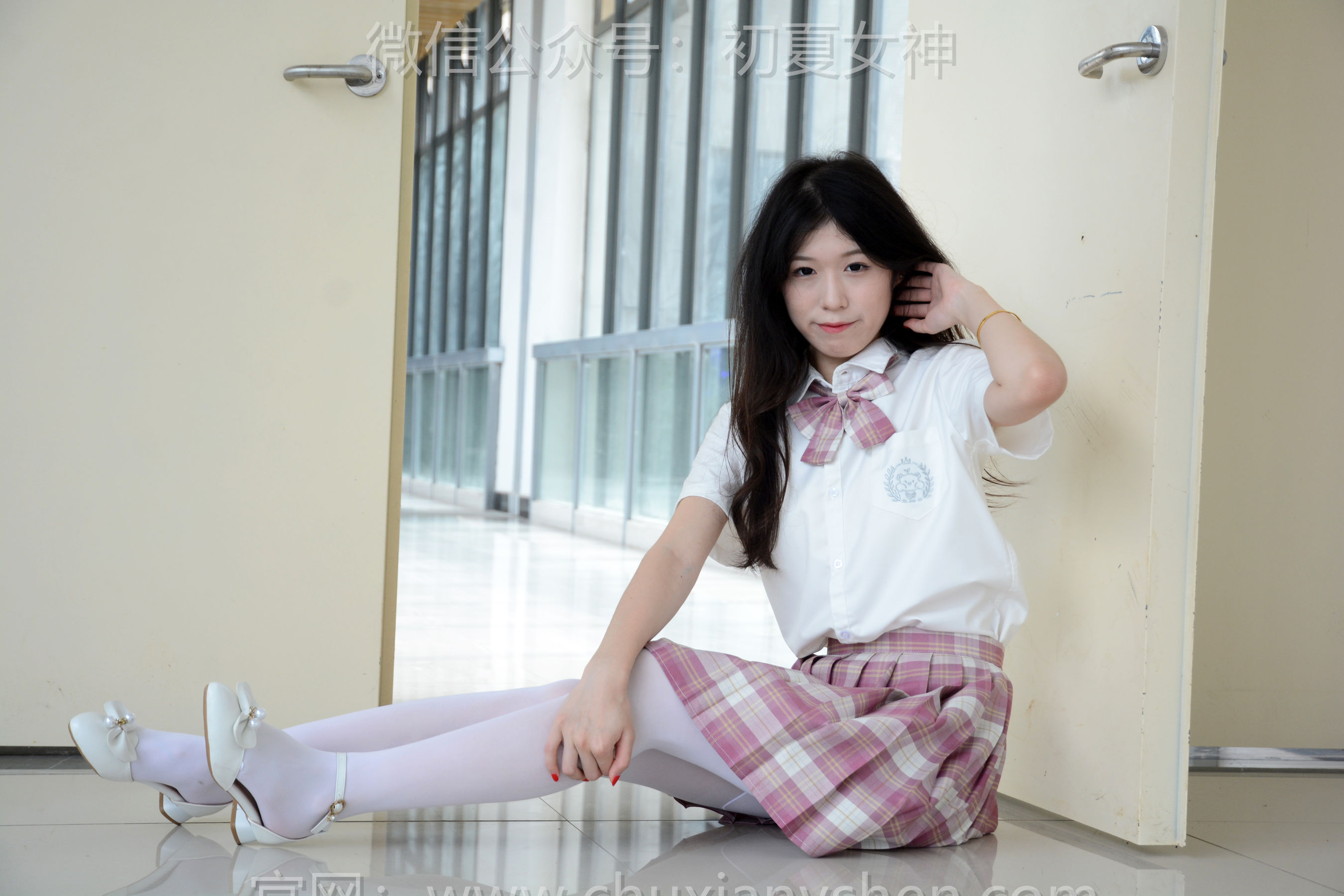 初夏女神 No.276 清离 粉嫩娇艳/(100P)