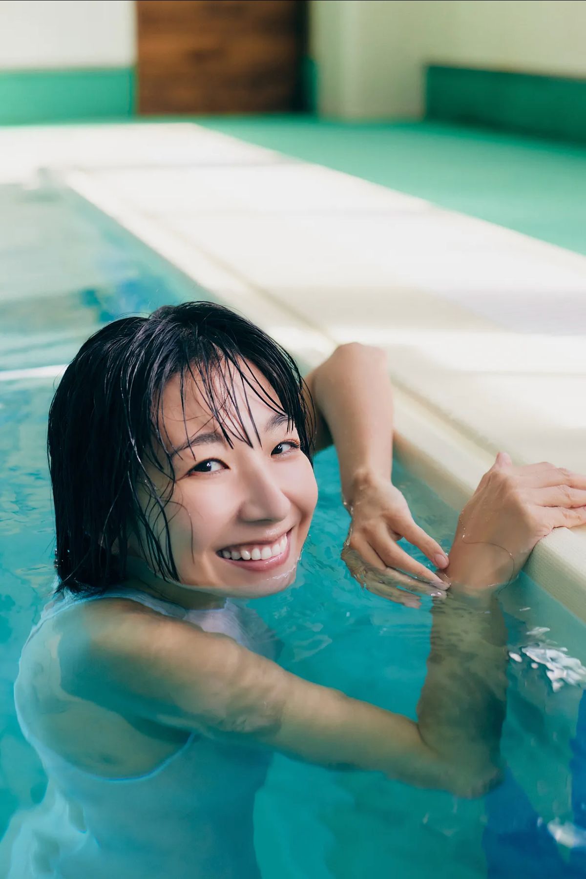 大塚びる - 競泳水着 偏愛/(41P)