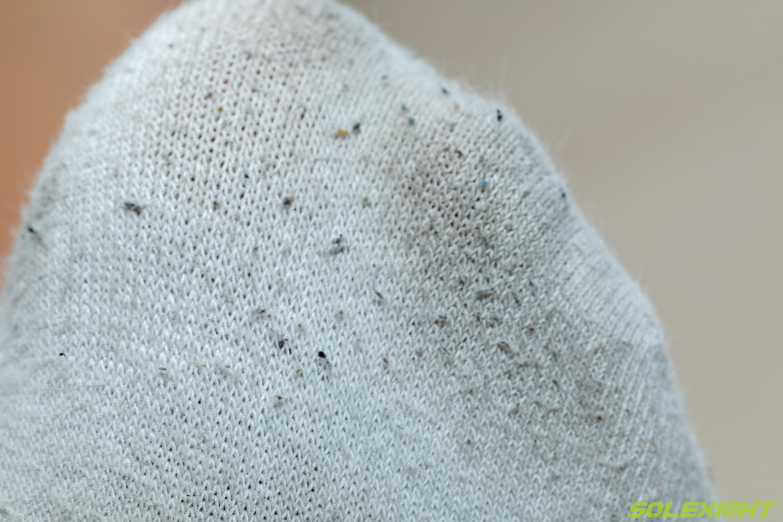 台湾solexight足控福利 - Dora 脏臭白袜 丝袜 臭鞋/(90P)