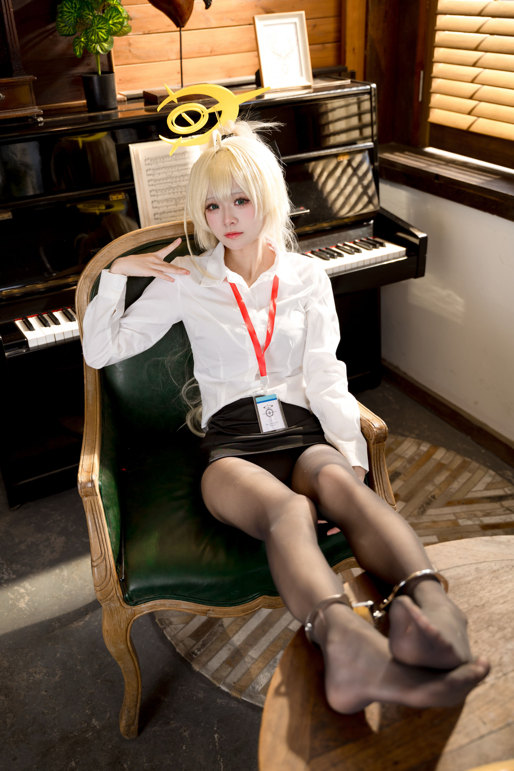 九柒喵 - 笑面教授OL制服/(53P)