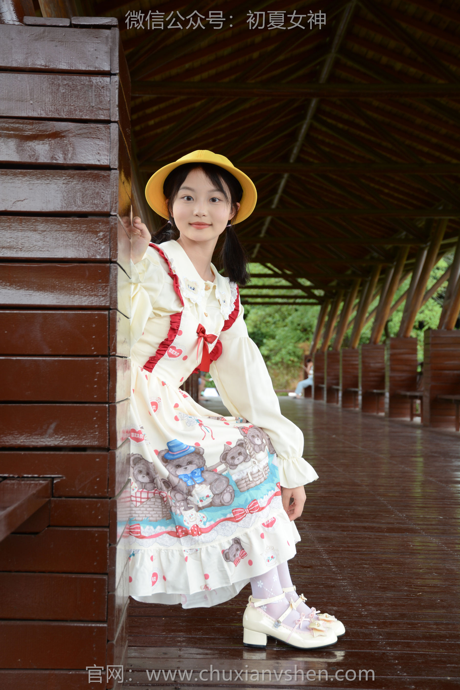 初夏女神 No.269 双双 逛游乐场/(140P)