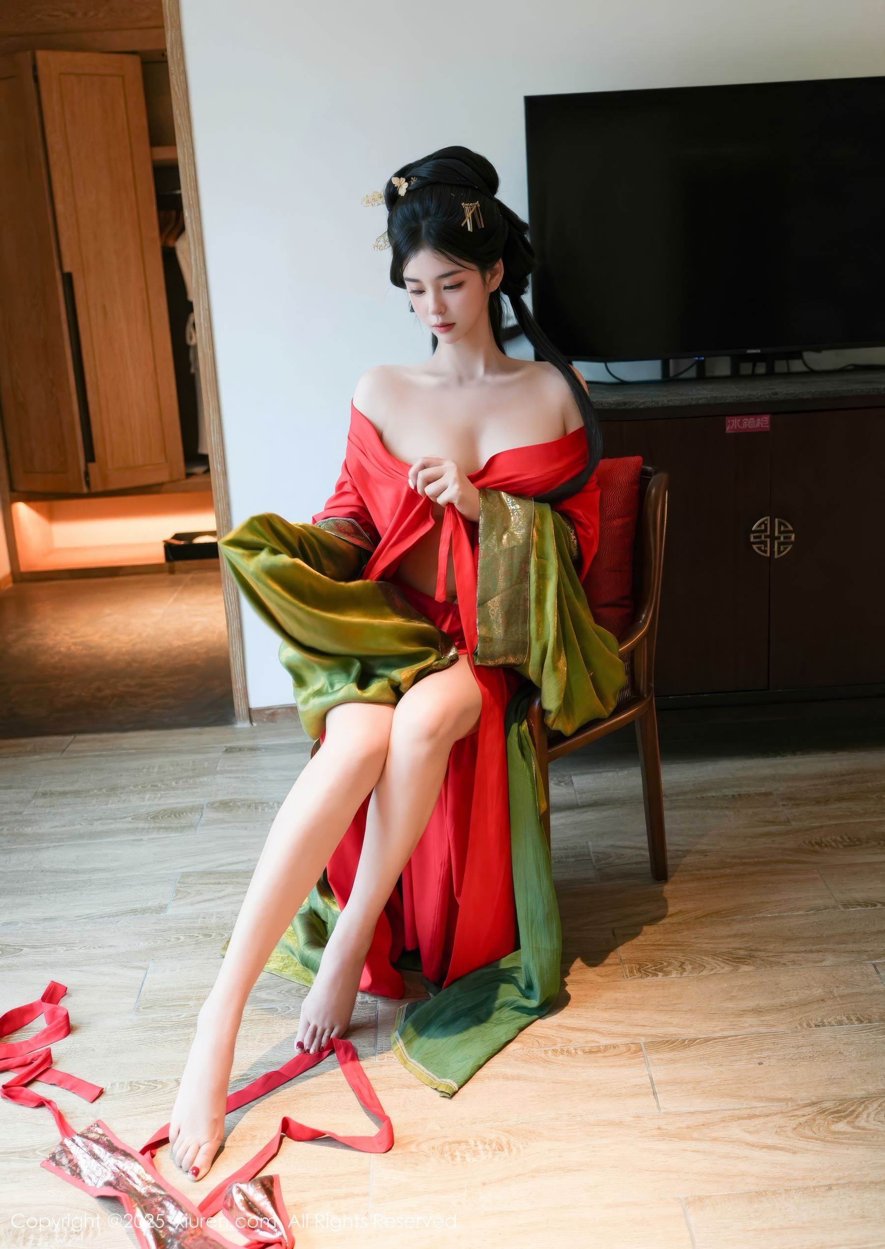 [秀人XiuRen] 2025.04.09 No.10126 雪糕CiCi/(68P)