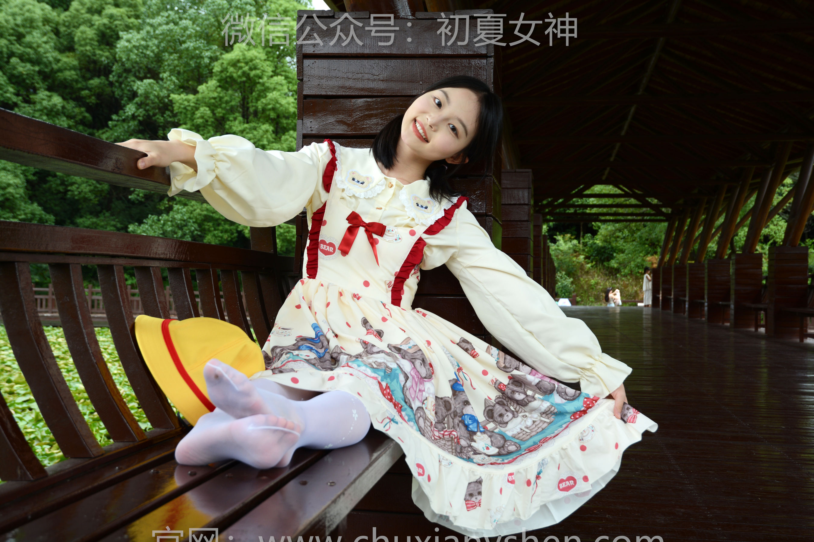 初夏女神 No.269 双双 逛游乐场/(140P)