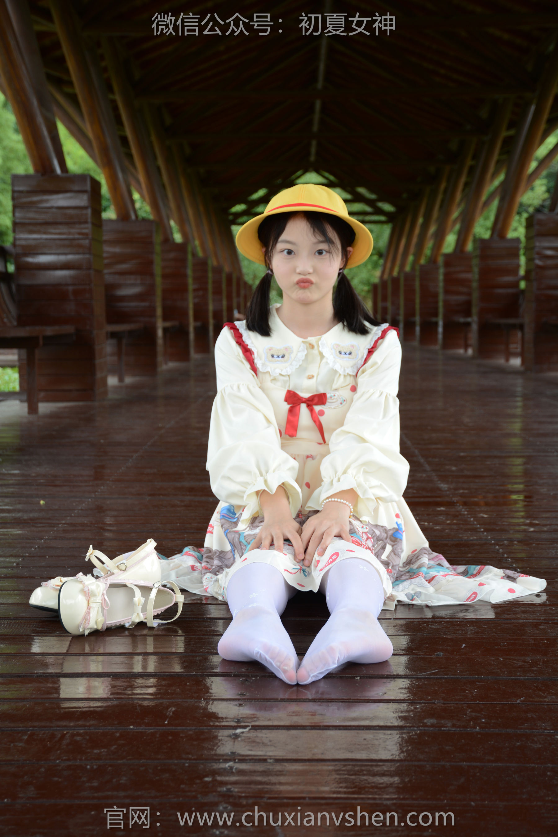 初夏女神 No.269 双双 逛游乐场/(140P)