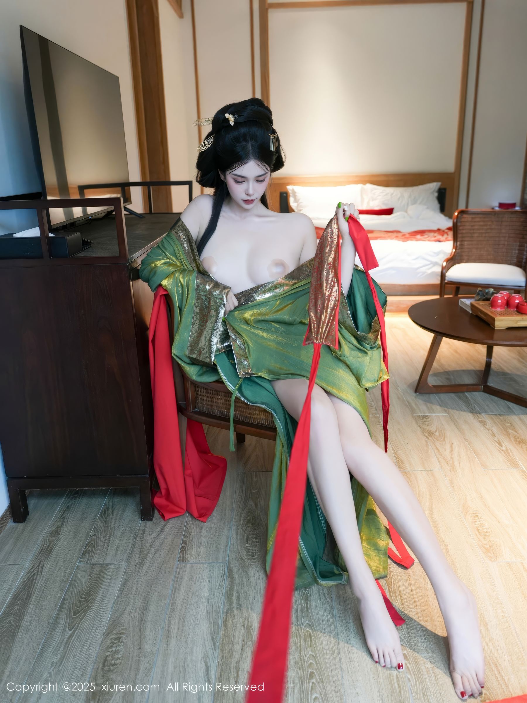 [秀人XiuRen] 2025.04.09 No.10126 雪糕CiCi/(68P)