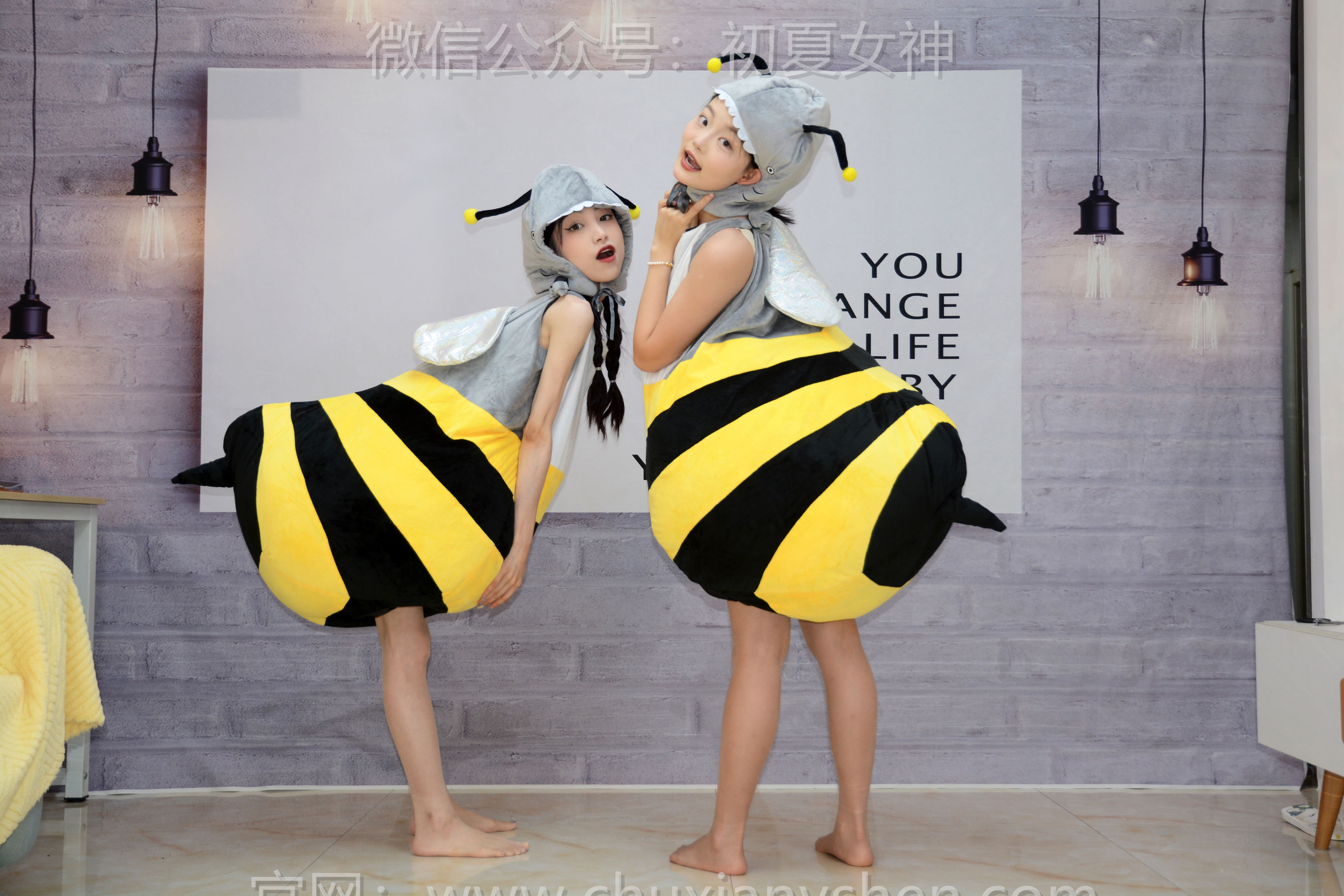 初夏女神 No.271 柒柒&双双 两只小蜜蜂/(140P)