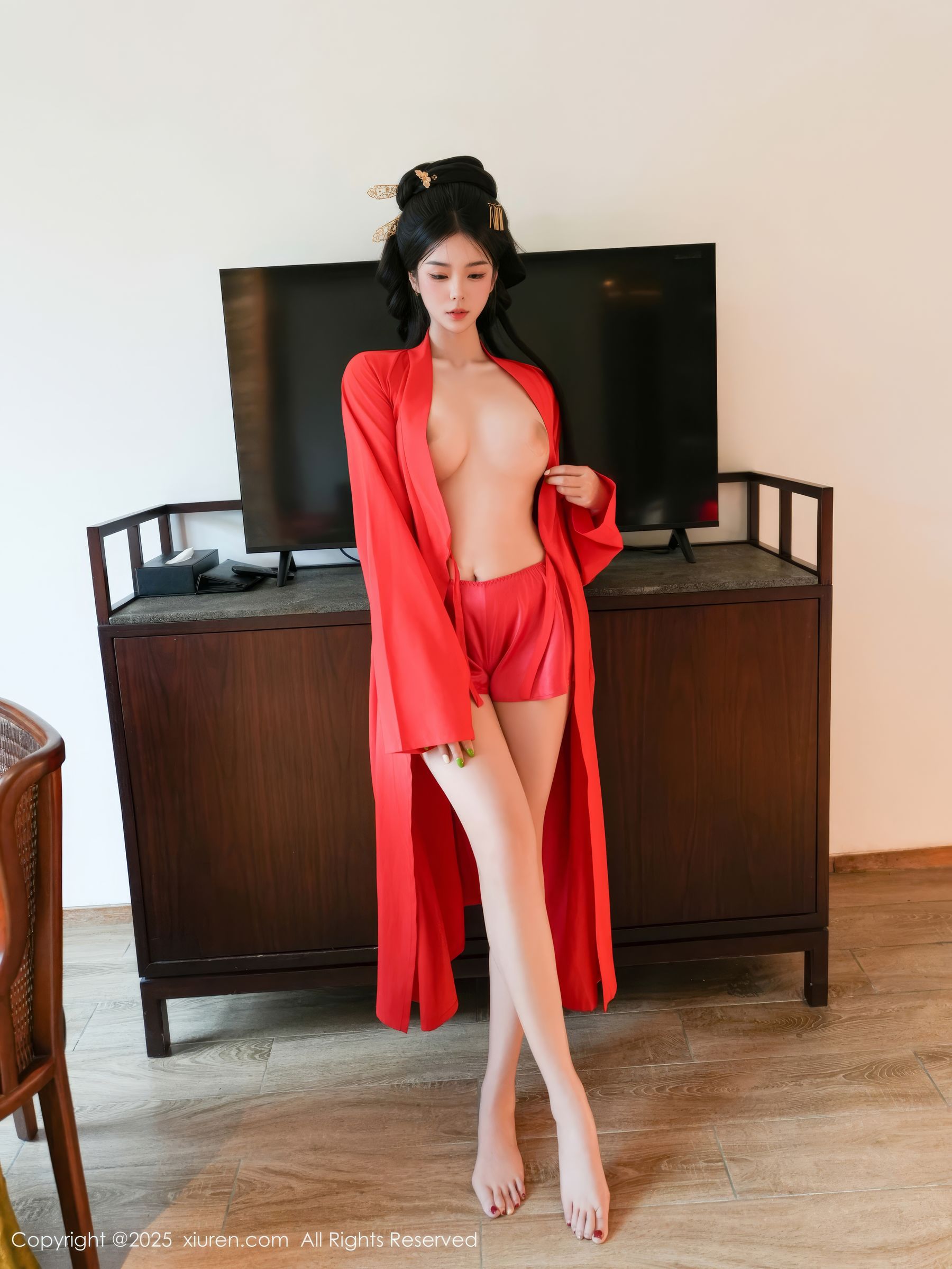 [秀人XiuRen] 2025.04.09 No.10126 雪糕CiCi/(68P)