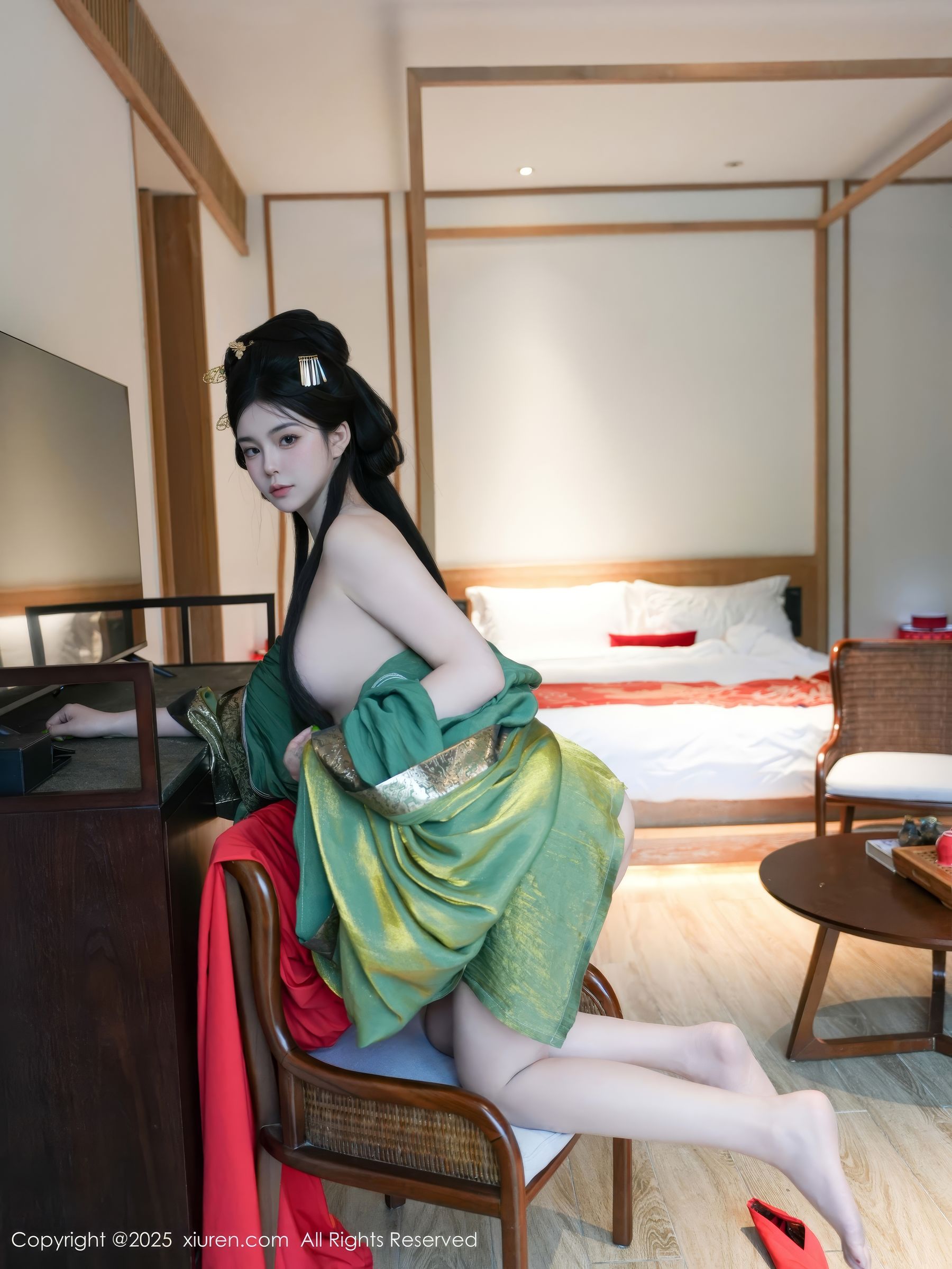 [秀人XiuRen] 2025.04.09 No.10126 雪糕CiCi/(68P)