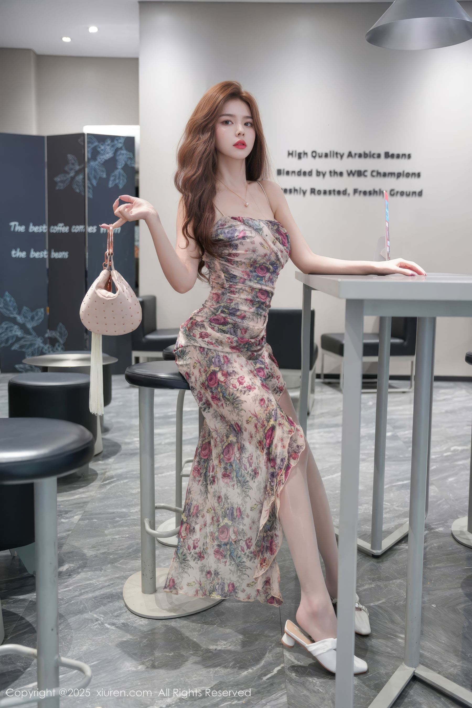 [秀人XiuRen] 2025.04.09 No.10128 拍黄瓜girl/(82P)