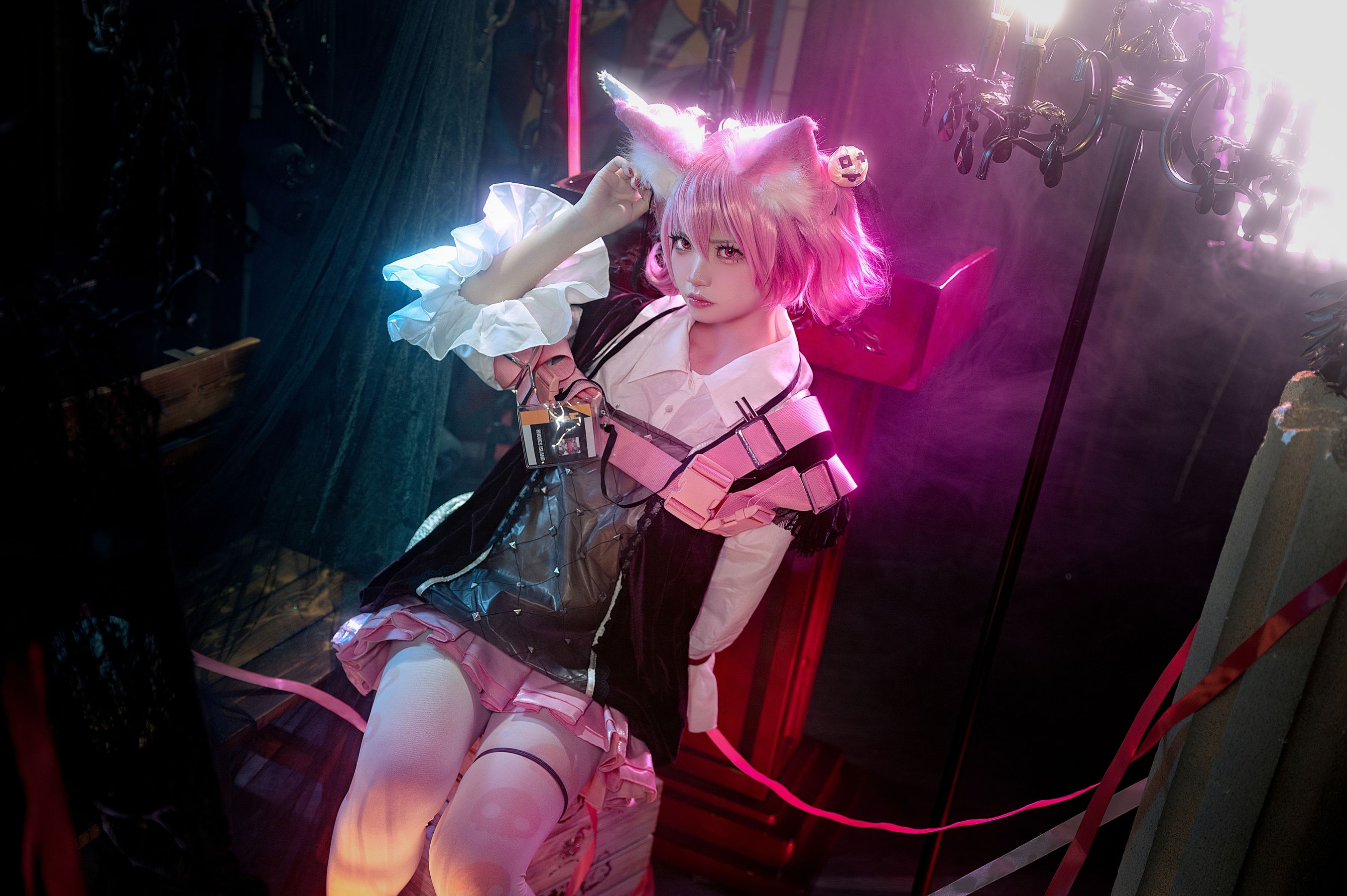 伊喵君 - 明日方舟巫恋/(18P)