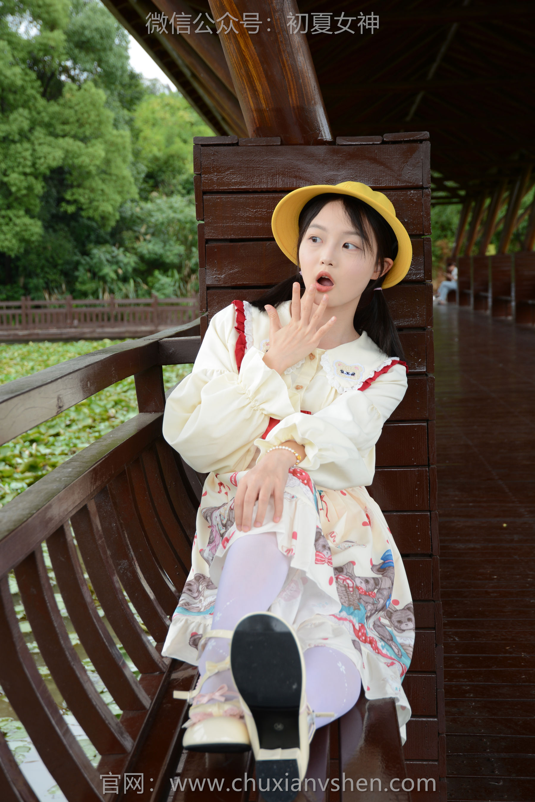 初夏女神 No.269 双双 逛游乐场/(140P)