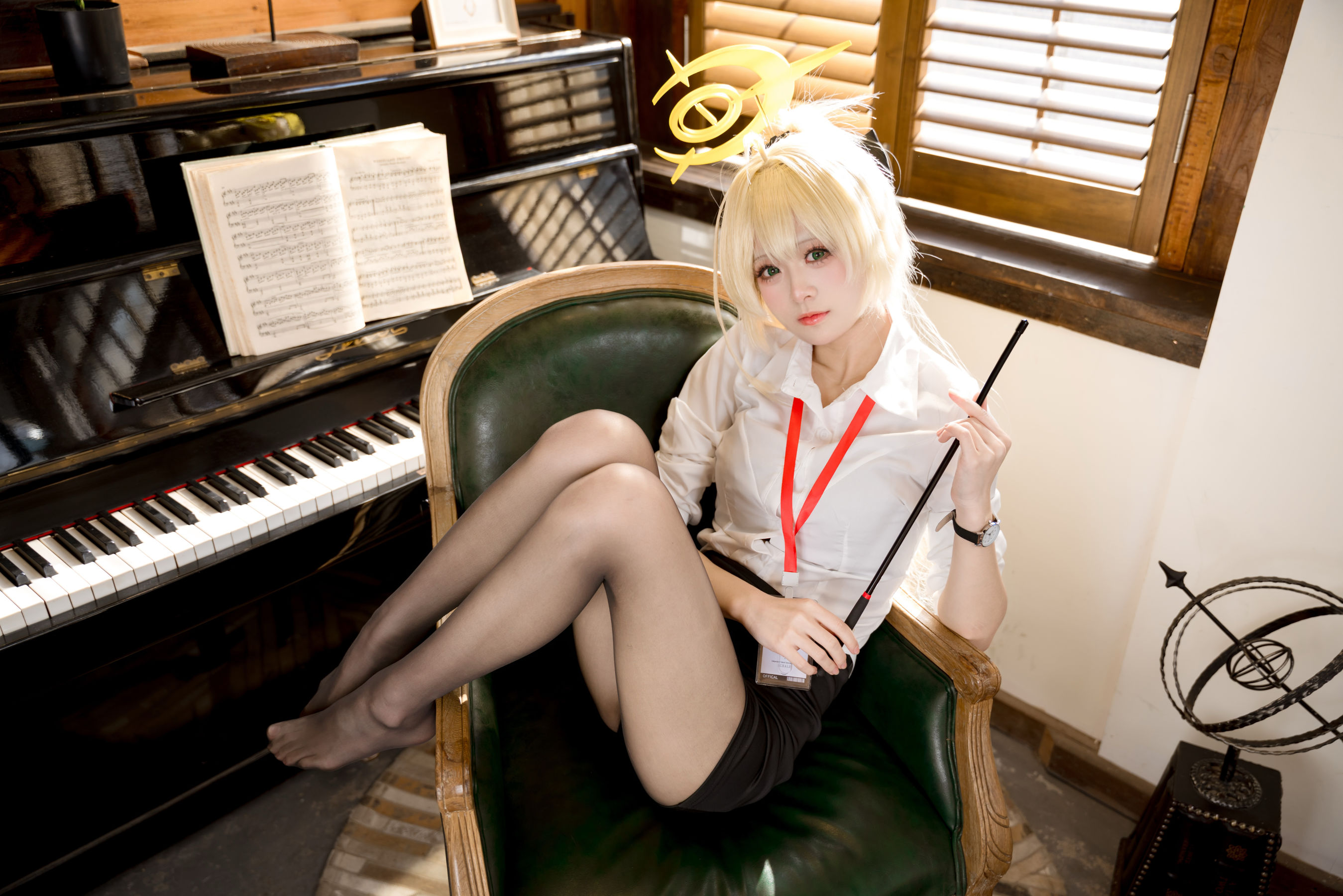 九柒喵 - 笑面教授OL制服/(53P)