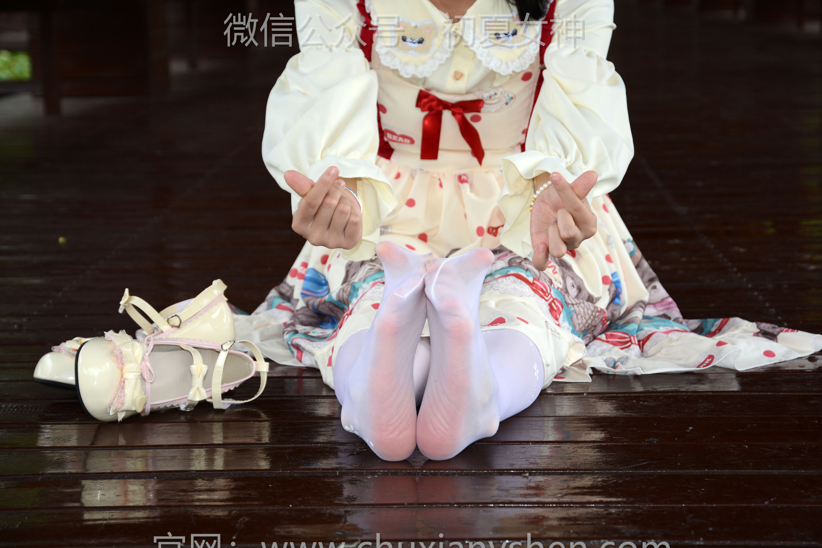 初夏女神 No.269 双双 逛游乐场/(140P)