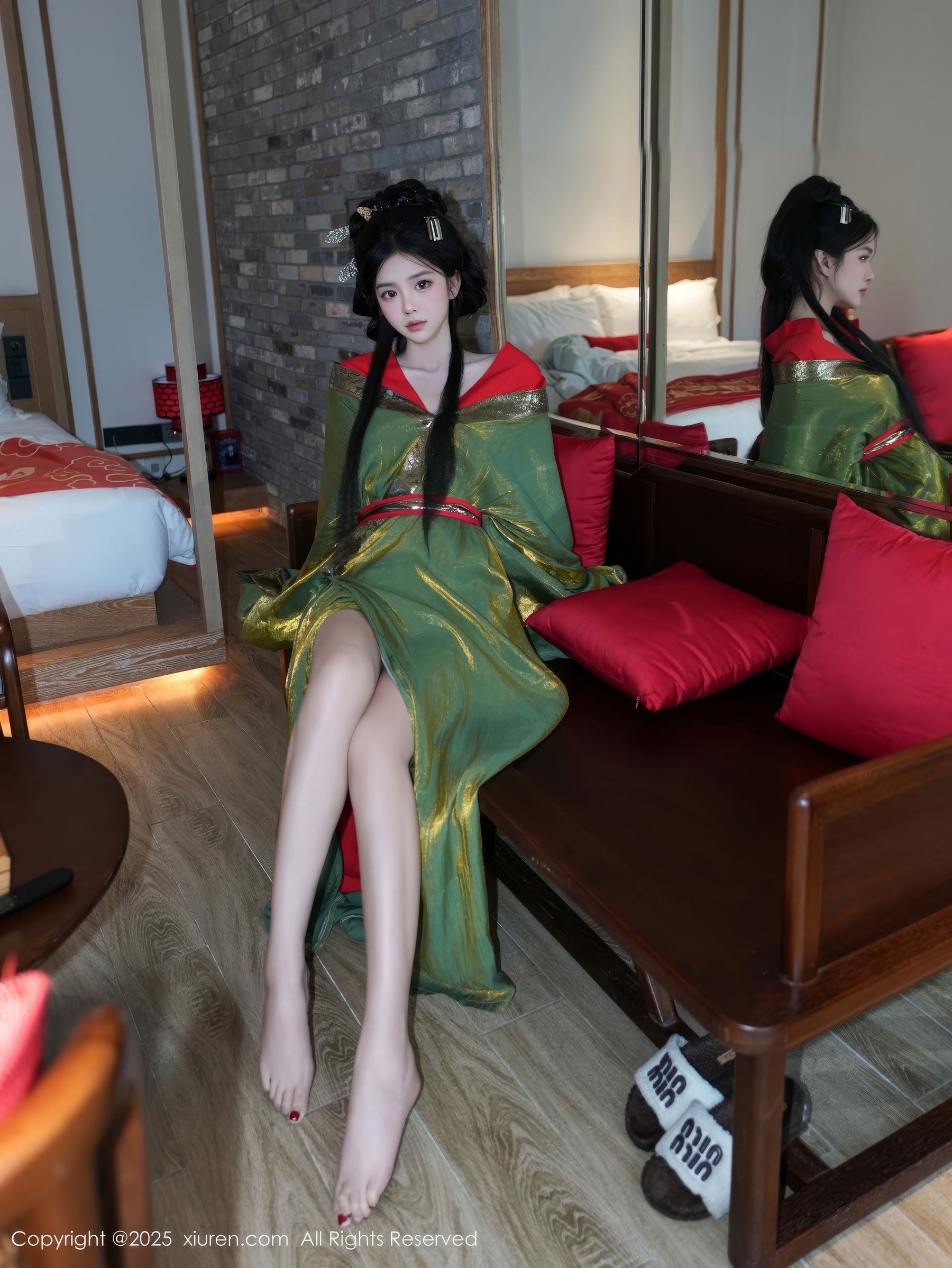 [秀人XiuRen] 2025.04.09 No.10126 雪糕CiCi/(68P)