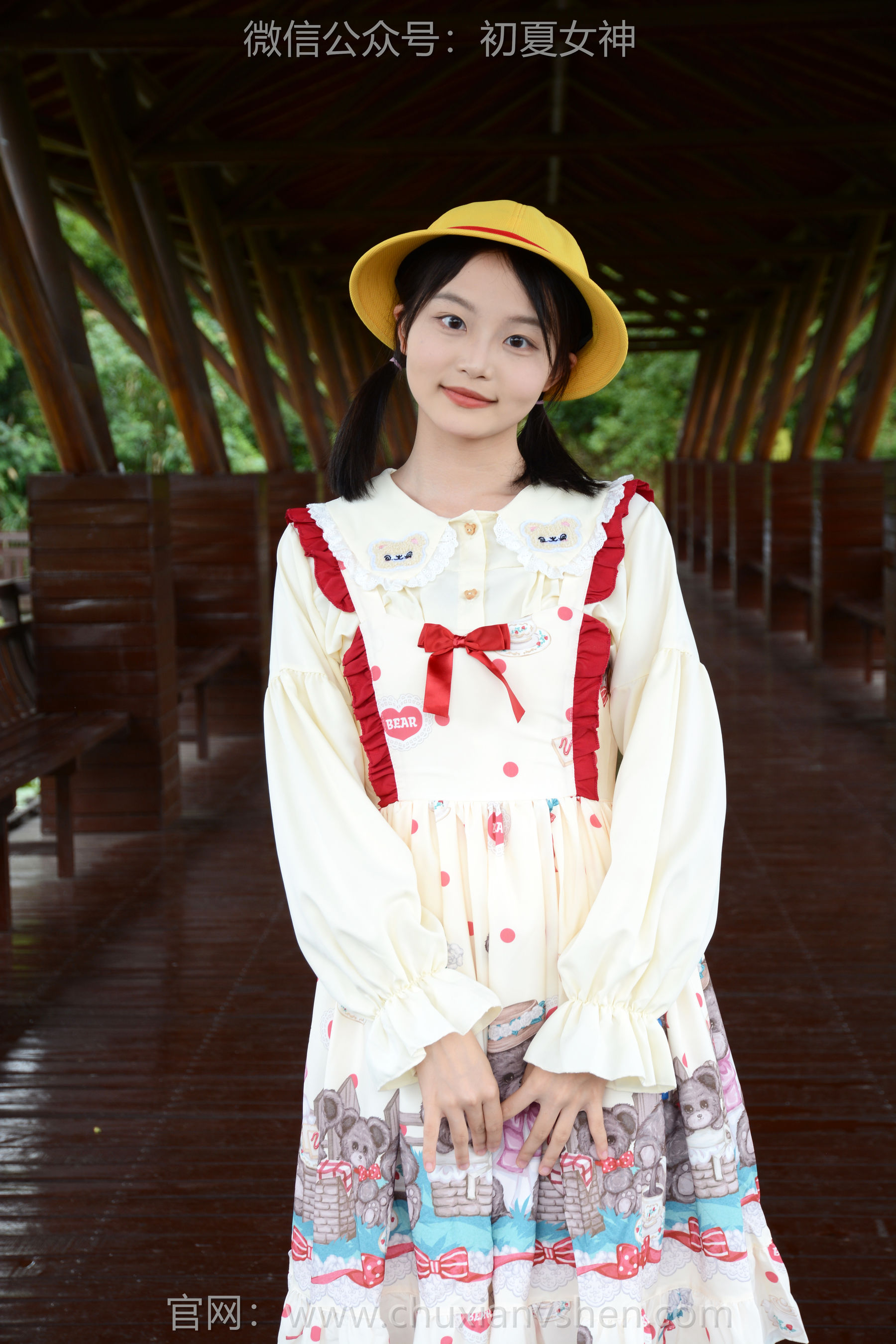 初夏女神 No.269 双双 逛游乐场/(140P)