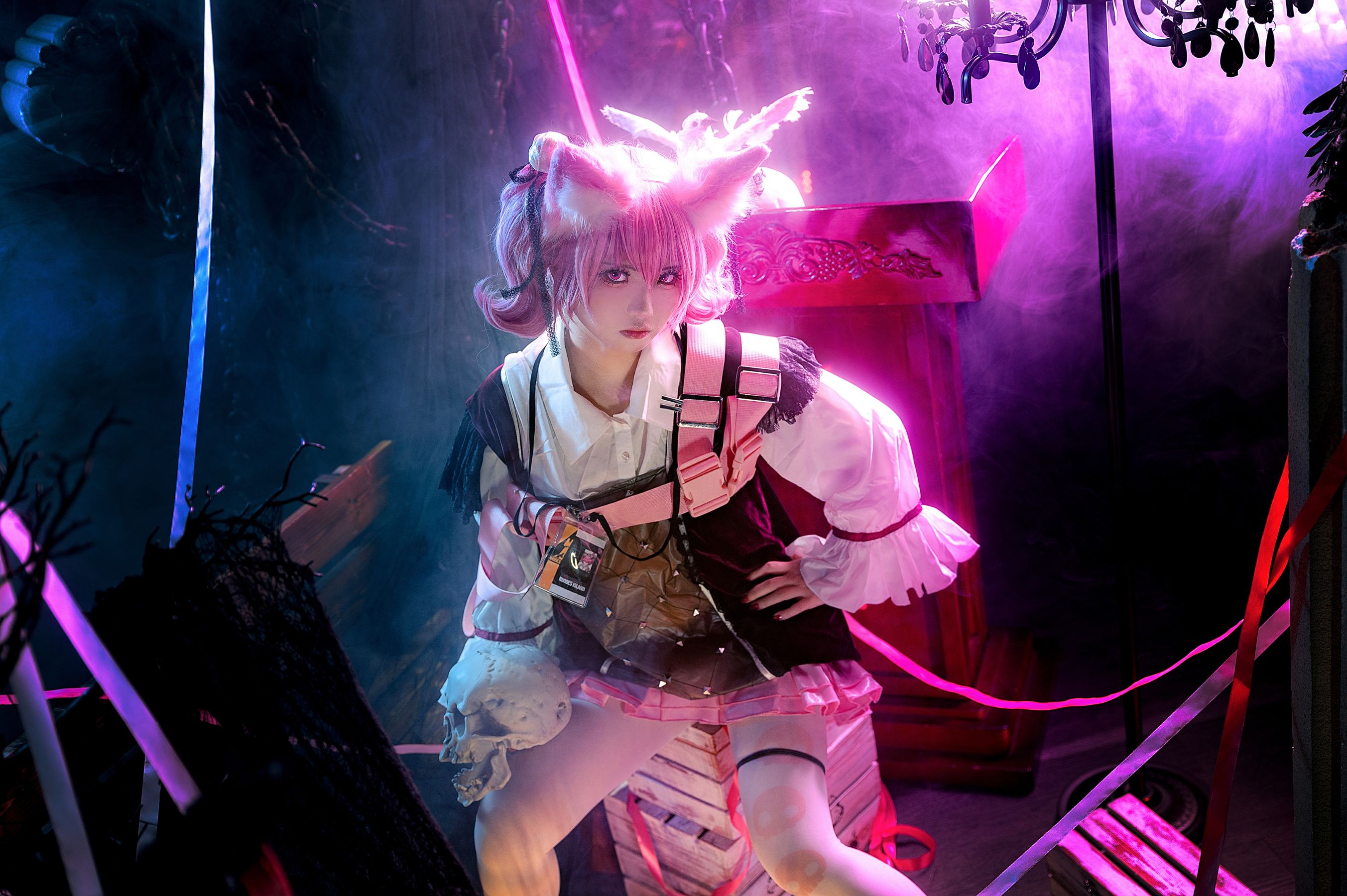 伊喵君 - 明日方舟巫恋/(18P)