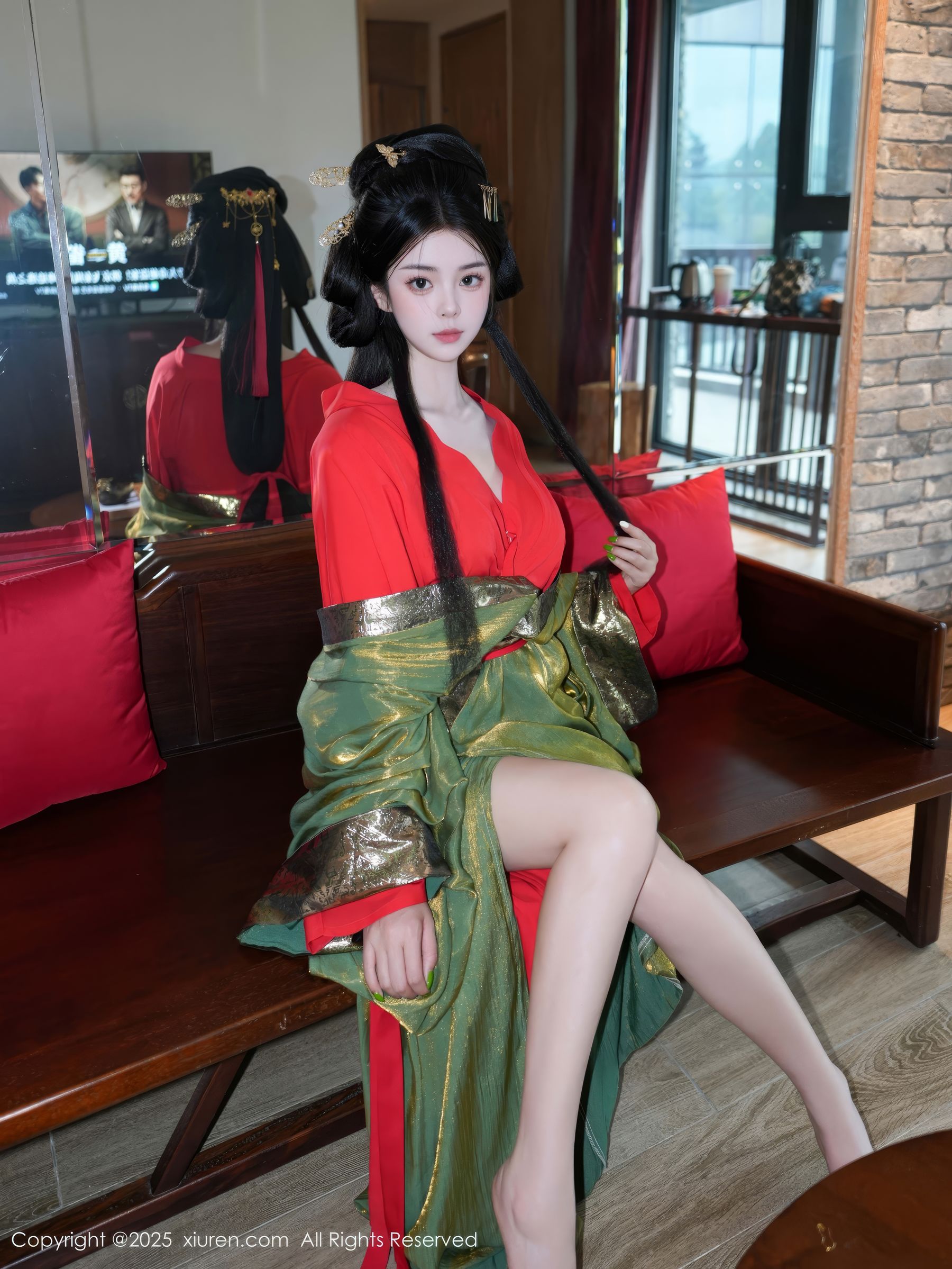 [秀人XiuRen] 2025.04.09 No.10126 雪糕CiCi/(68P)