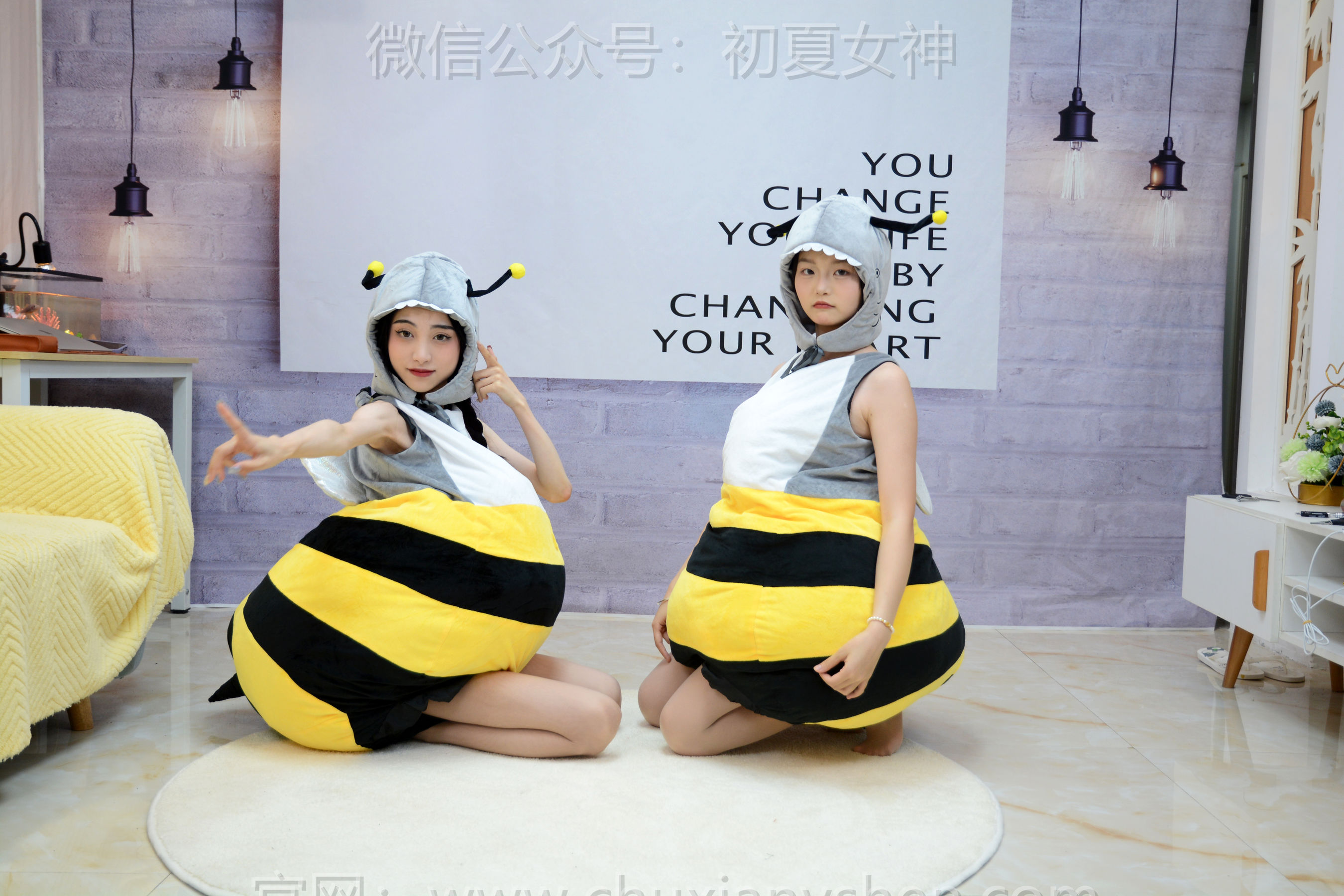 初夏女神 No.271 柒柒&双双 两只小蜜蜂/(140P)