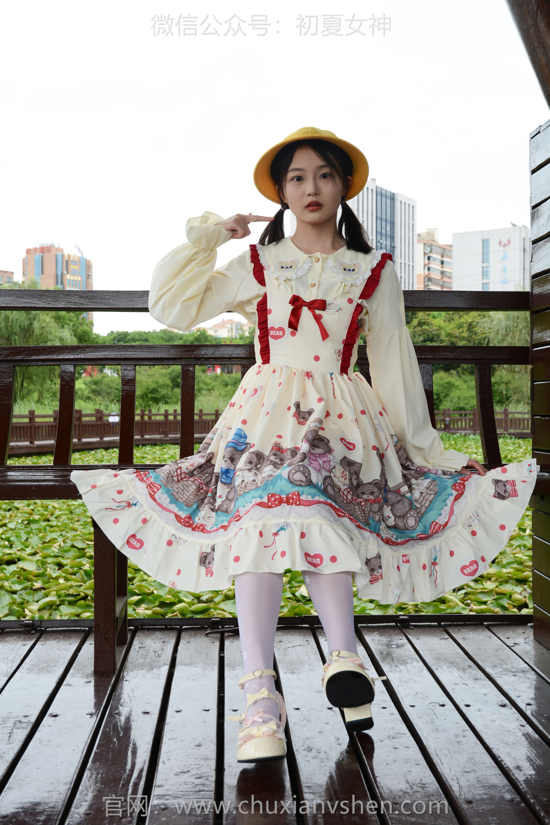 初夏女神 No.269 双双 逛游乐场/(140P)