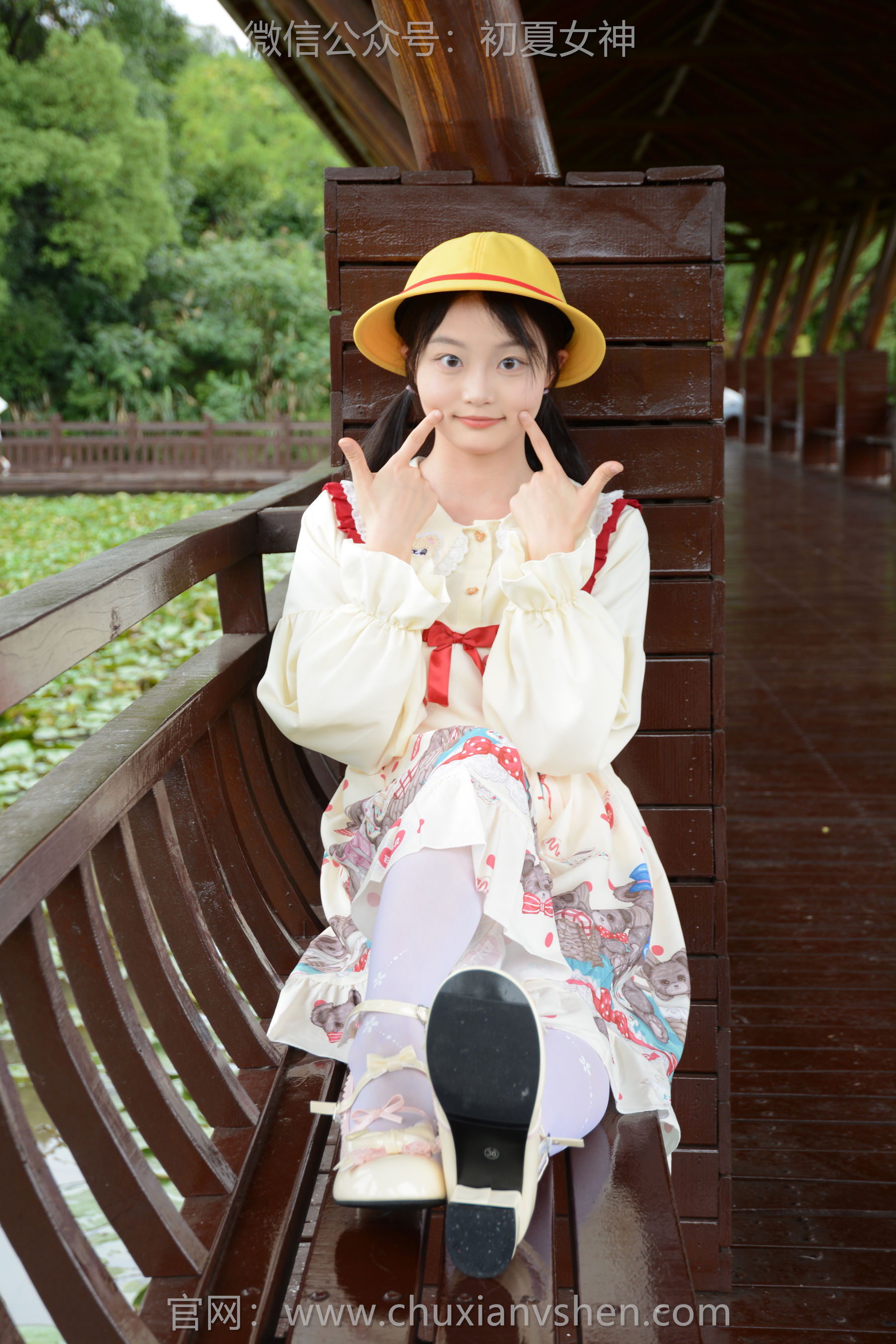 初夏女神 No.269 双双 逛游乐场/(140P)