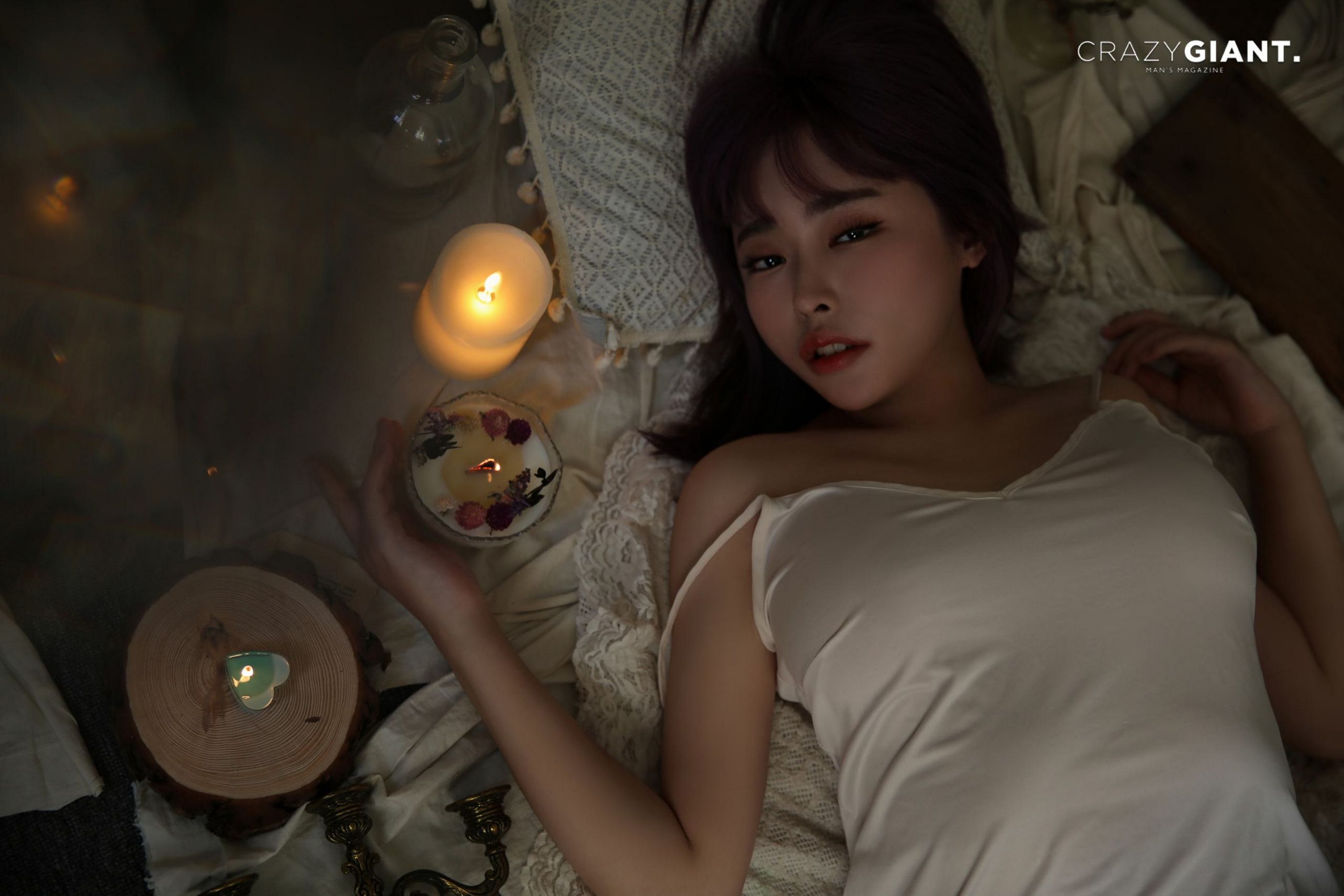 [CRAZY GIANT] Hanere - Sexy Photobook/(55P)