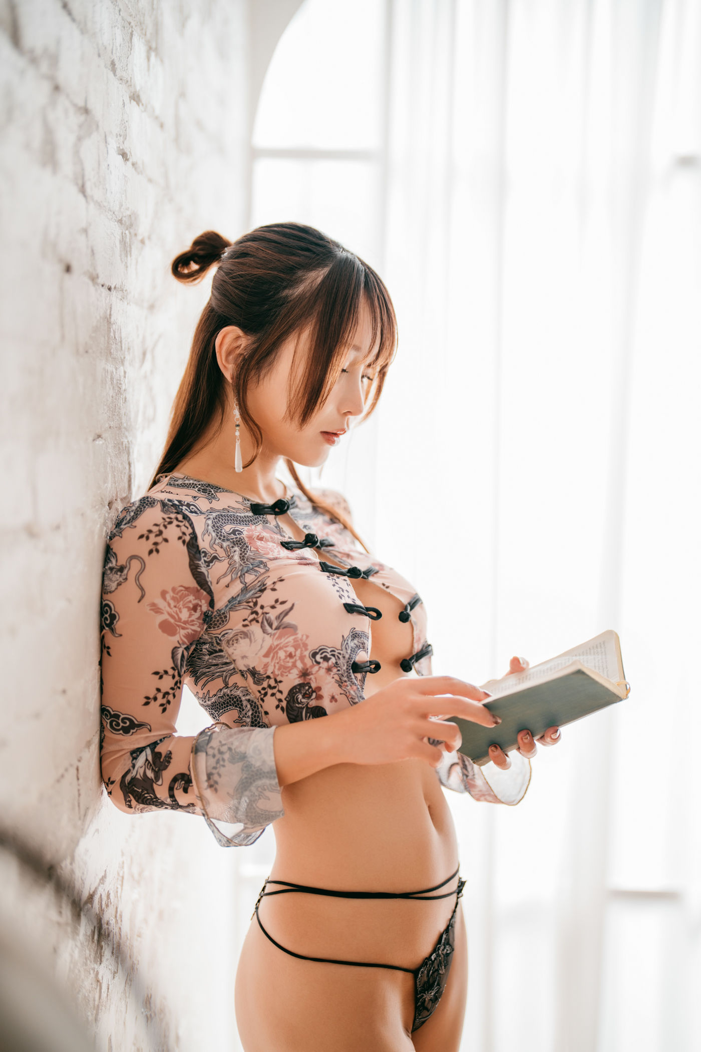 いくみ – (193iKkyu3) [Fantia] 2024年08月 Chinese-Style Blouse/(49P)