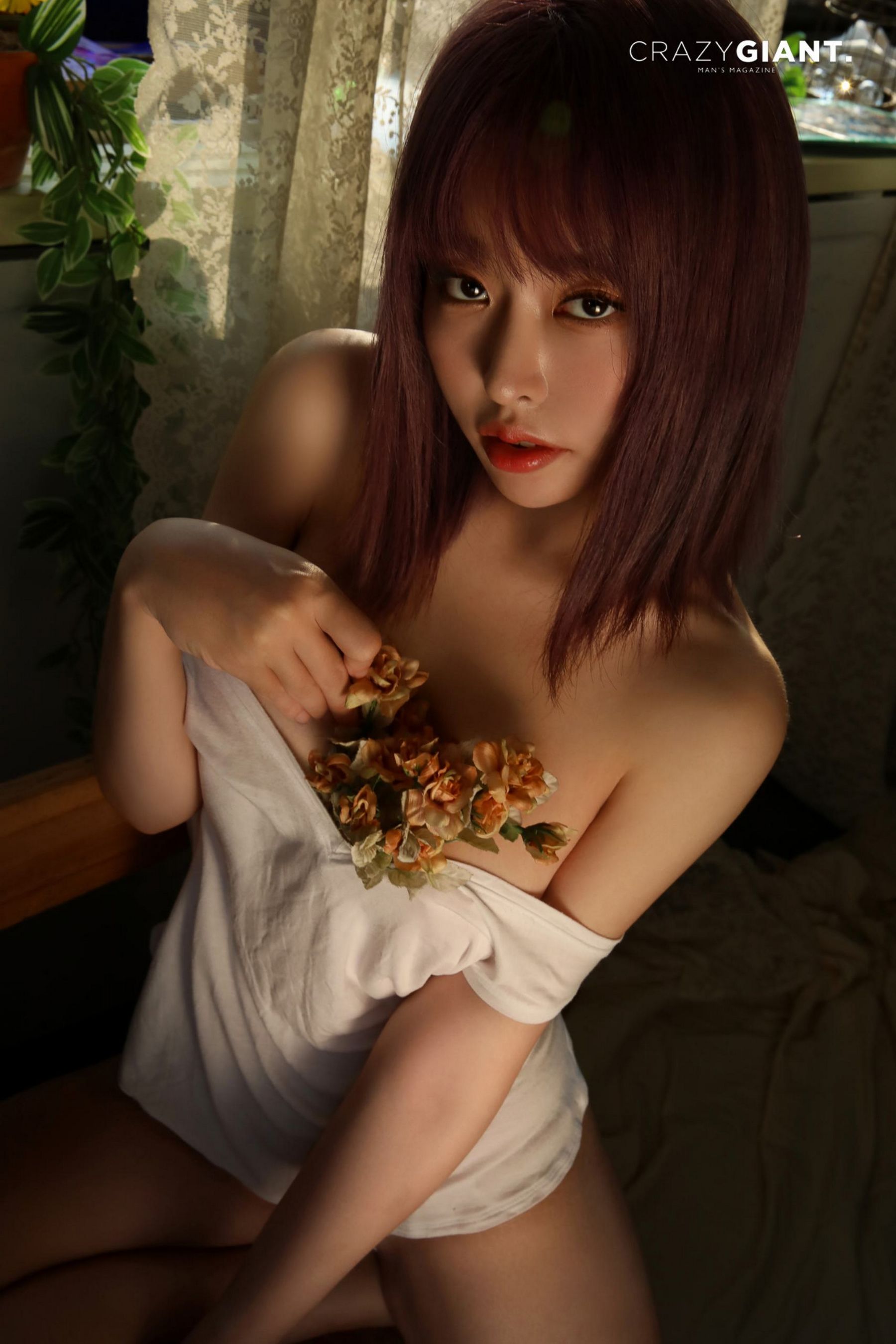 [CRAZY GIANT] Hanere - Sexy Photobook/(55P)