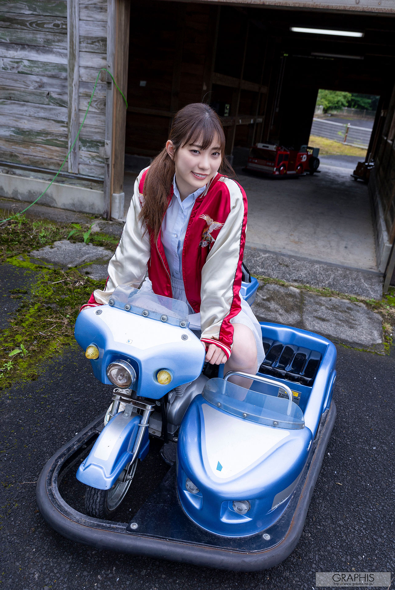 [Graphis Gals] NO.560 Akari Mitani 美谷朱里 Vermilion/(59P)