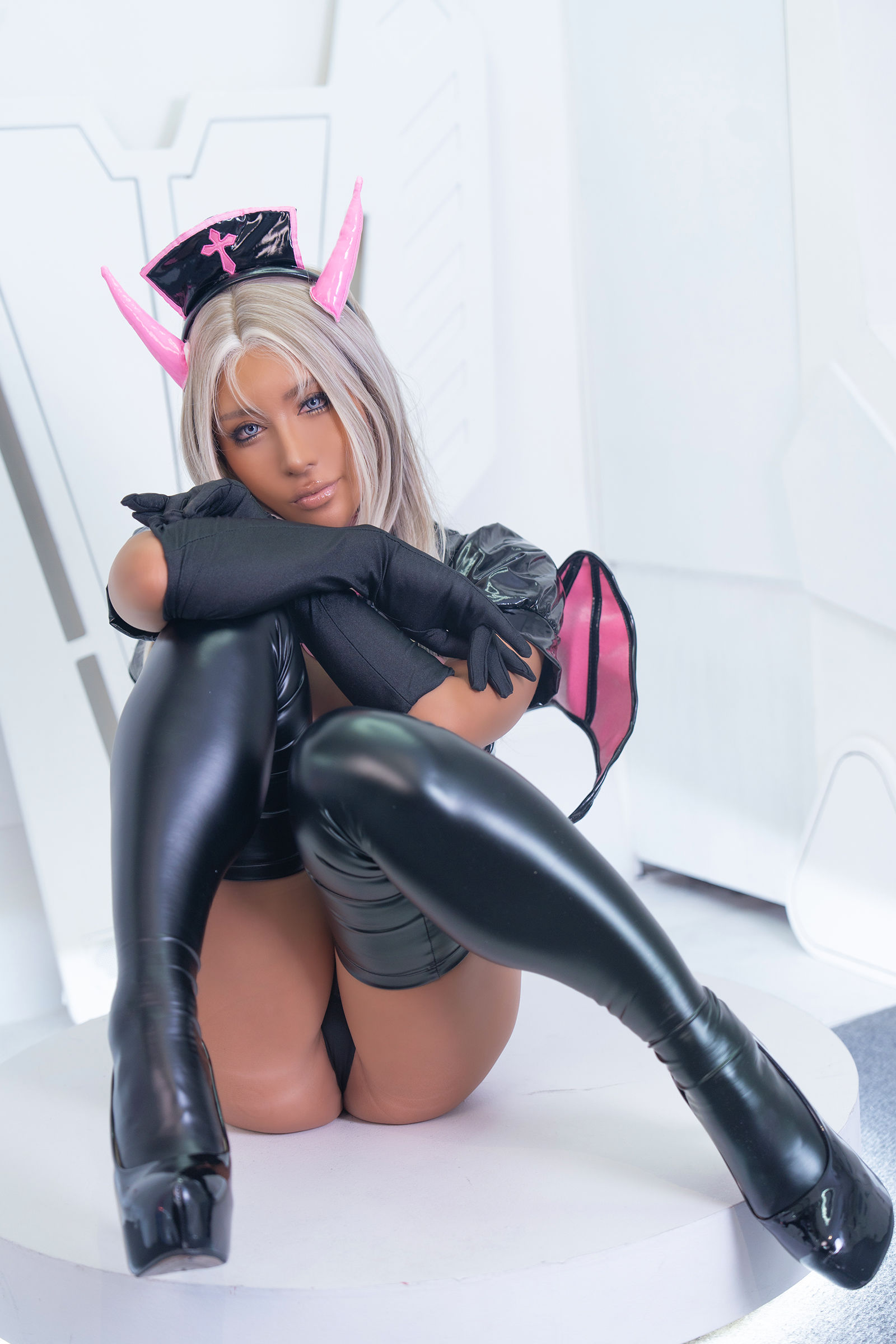 [Cosplay] [nonsummerjack] non - Succubus Nurse 魅魔護士/(130P)