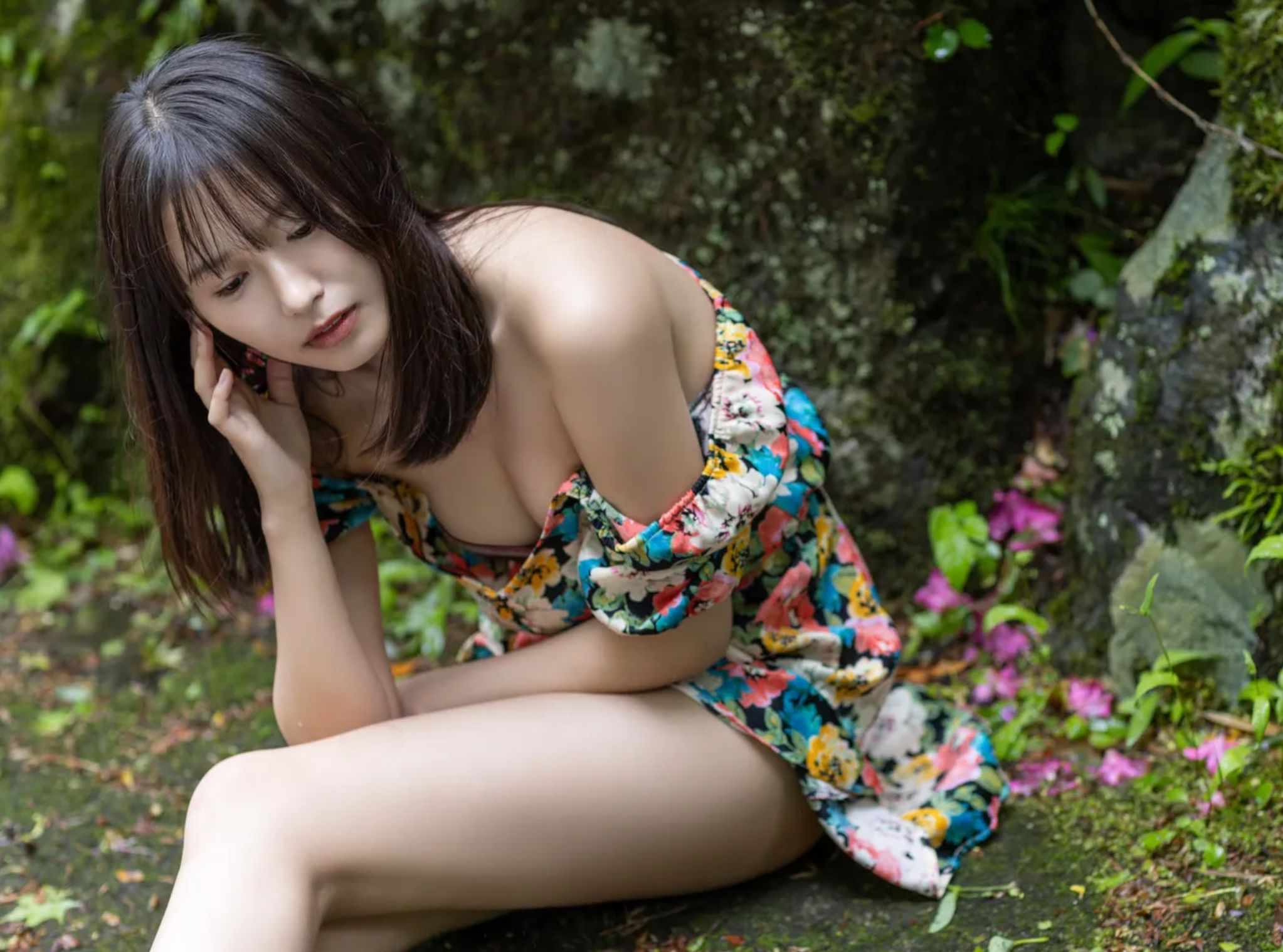 志田音々- ひみつ/(74P)