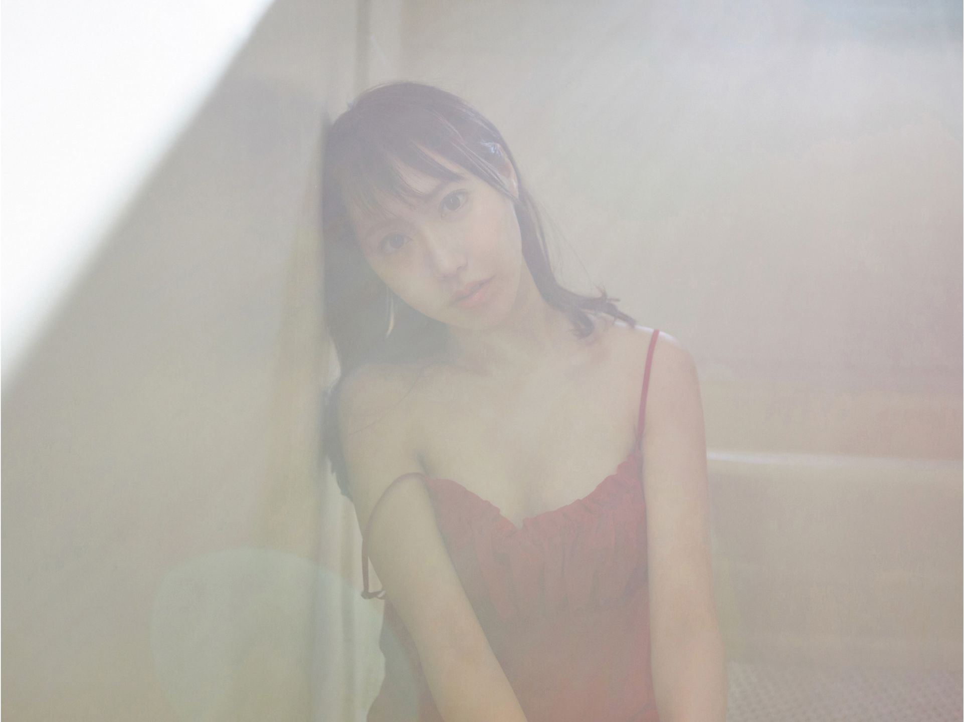 戌丸凛々子 - 現役大手広告代理店OLのグラマラスBODY vol.2/(63P)