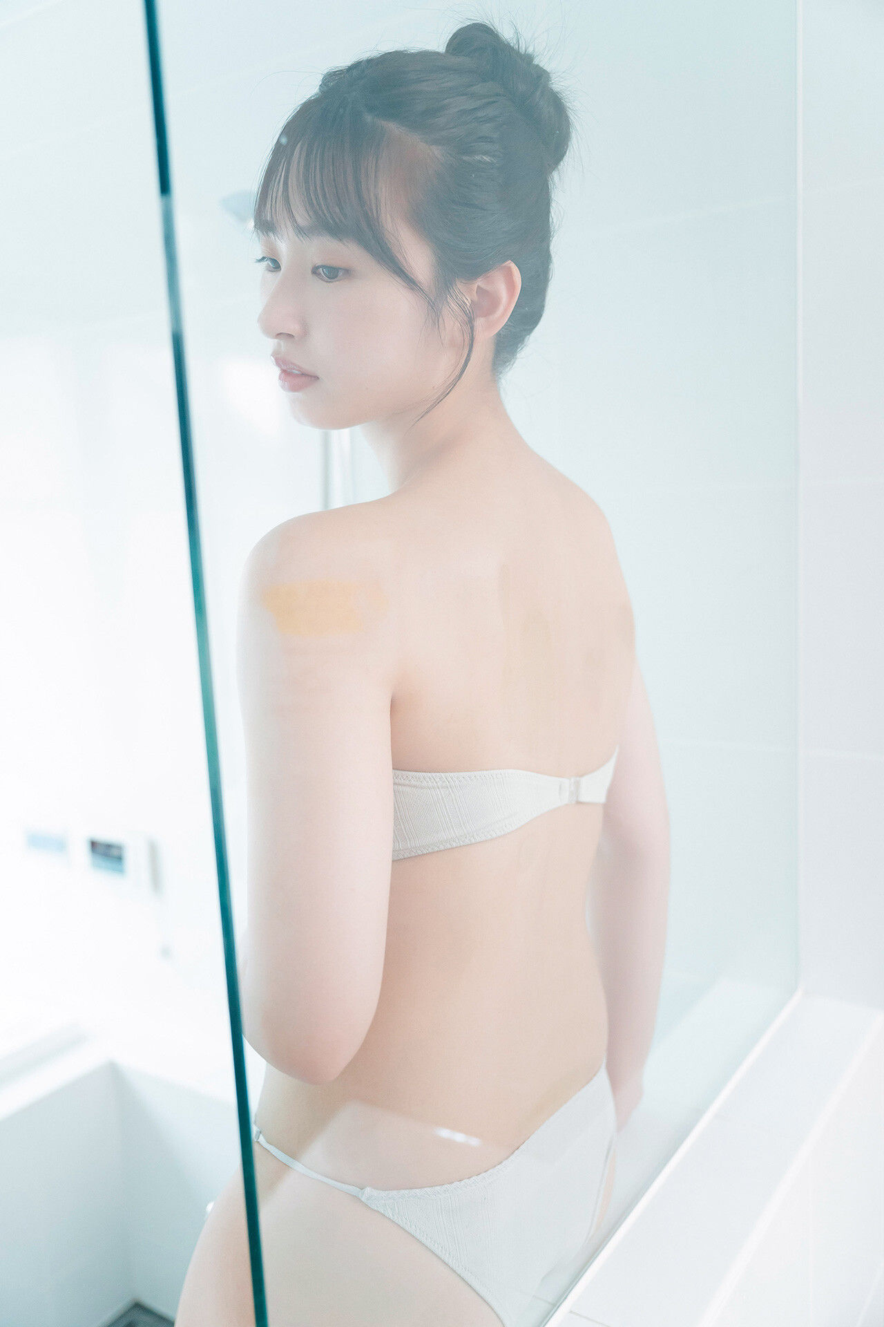 松本日向 - もう、あんま見んといてや/(72P)