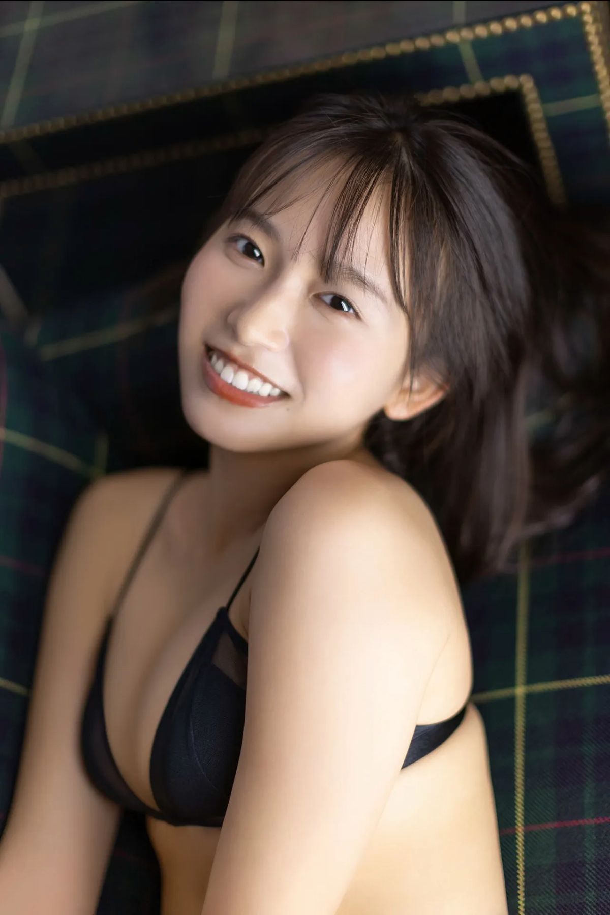 志田音々- ひみつ/(74P)