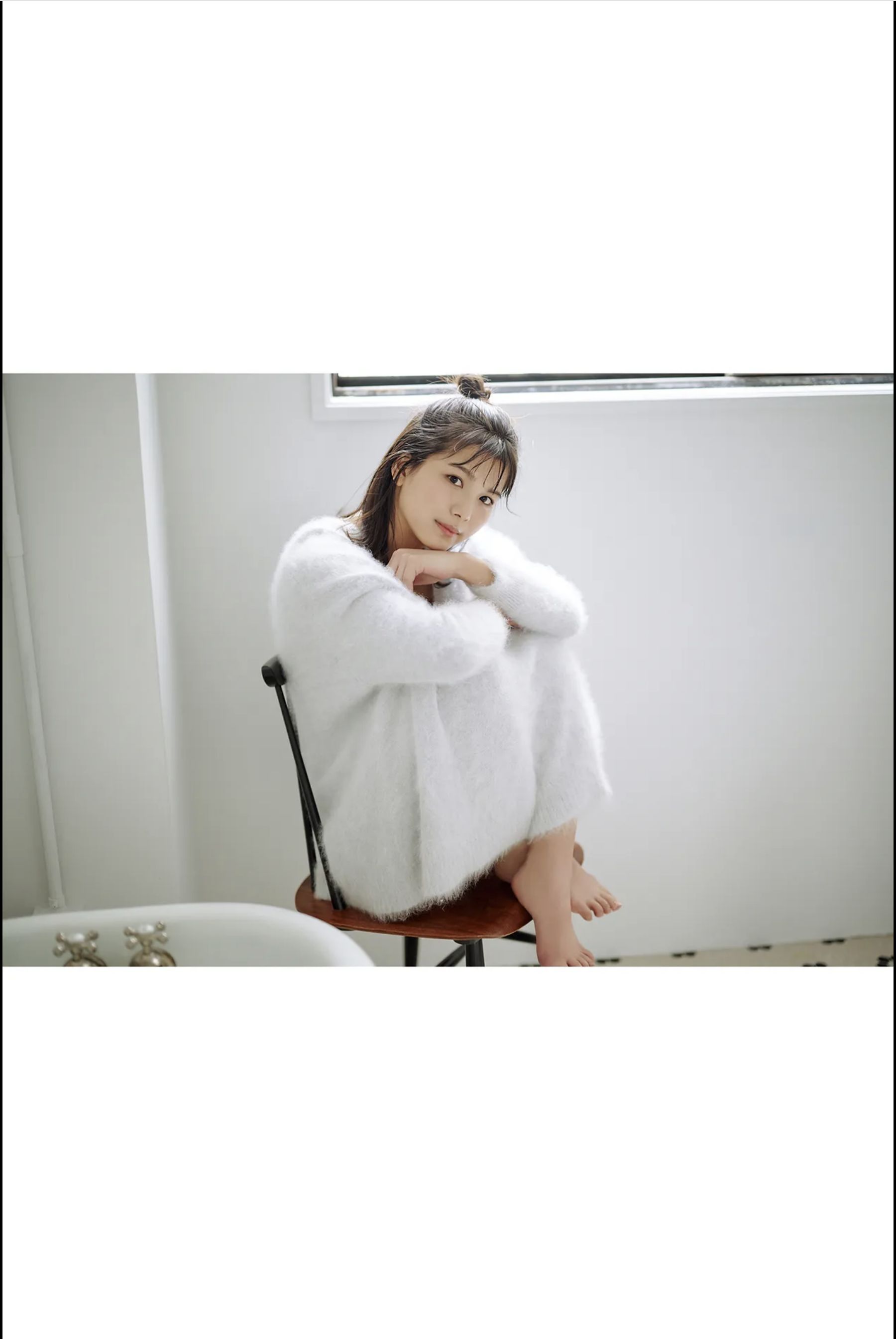 朝日ななみ - 22歳の純真ビキニ/(64P)