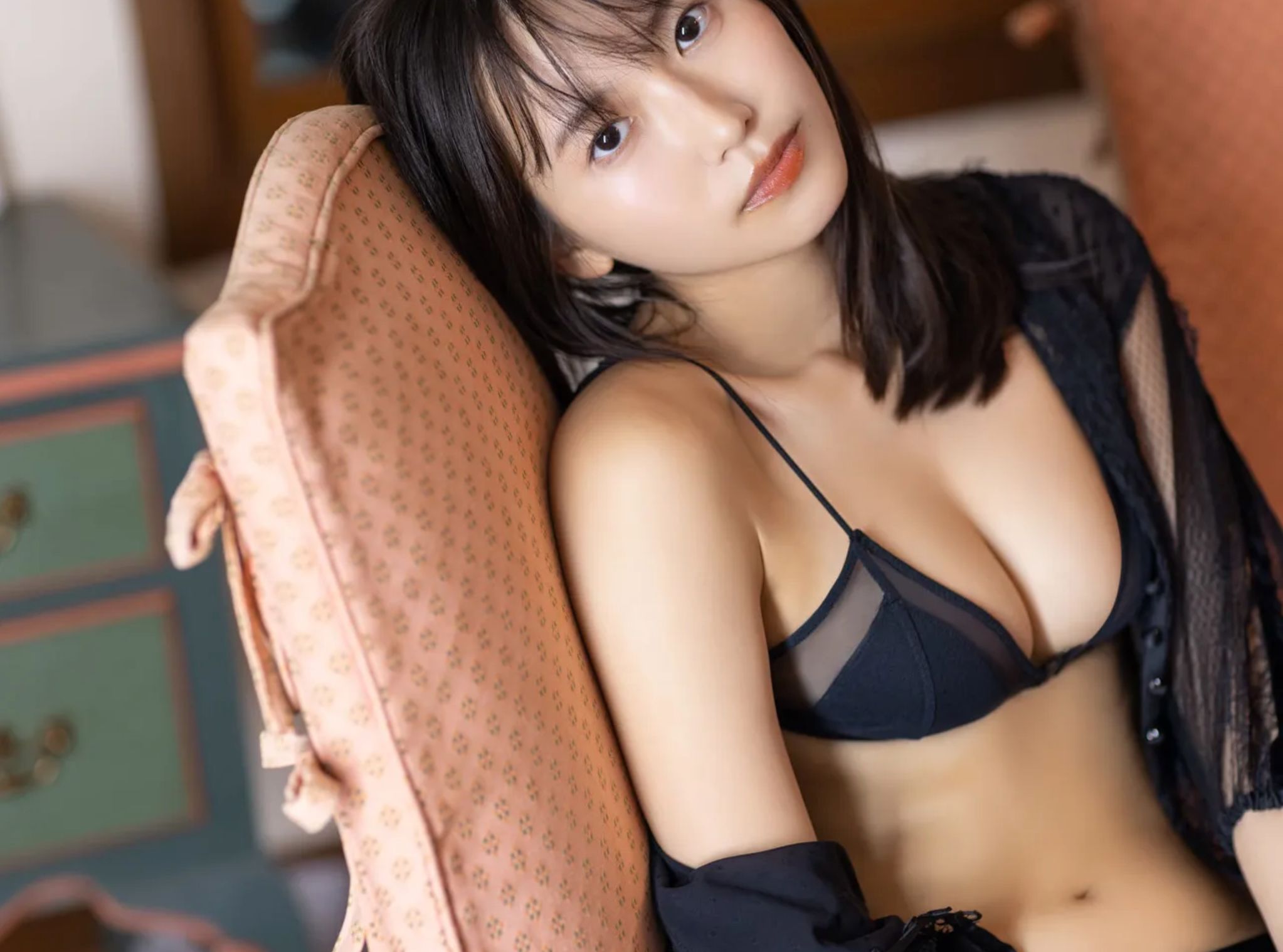 志田音々- ひみつ/(74P)