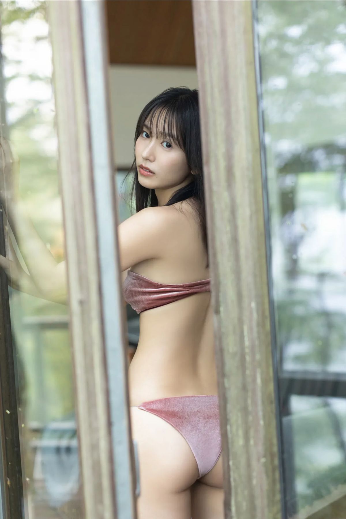 志田音々- ひみつ/(74P)