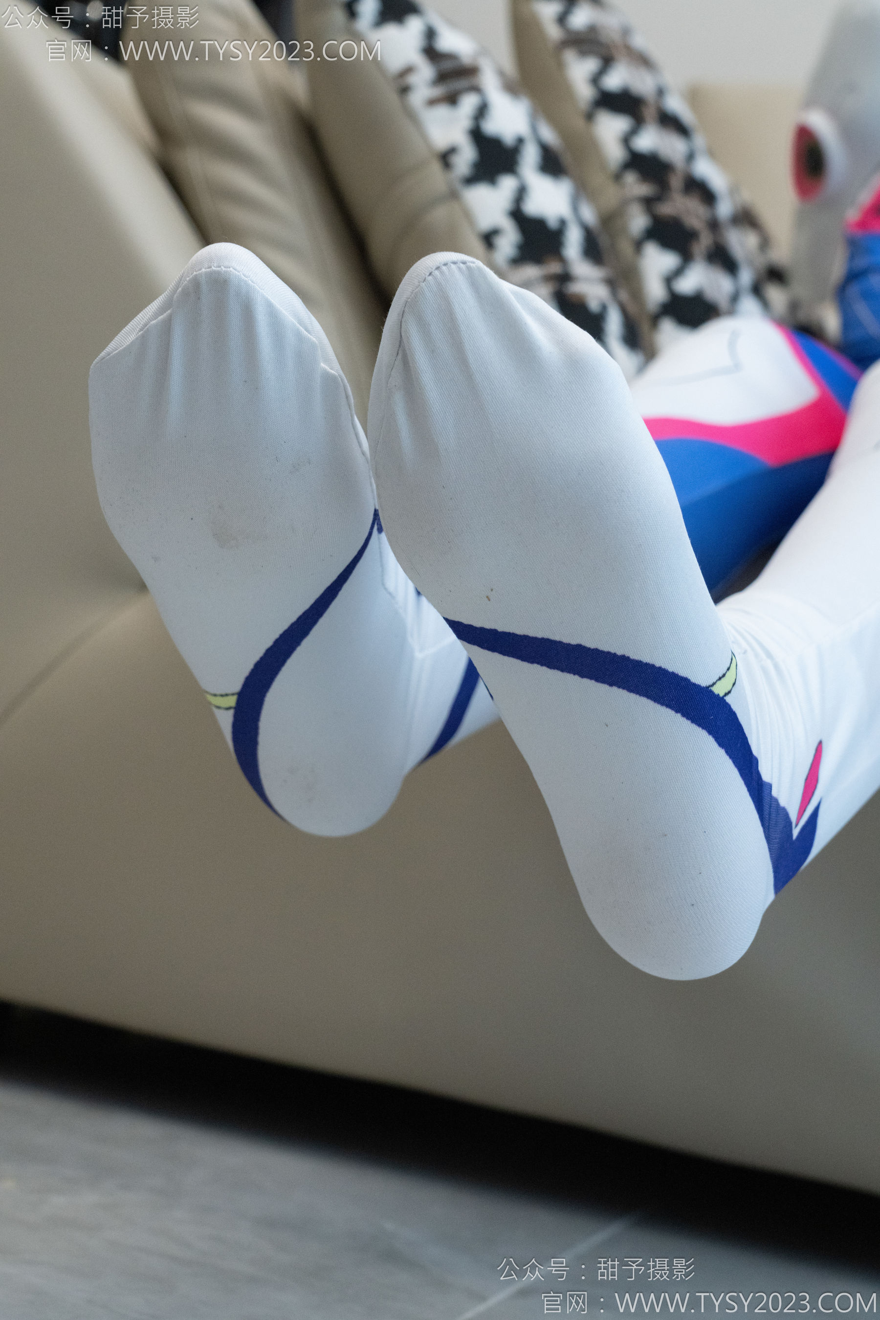 甜予摄影 No.122 璇璇 - cos连体服、小人国剧情/(130P)