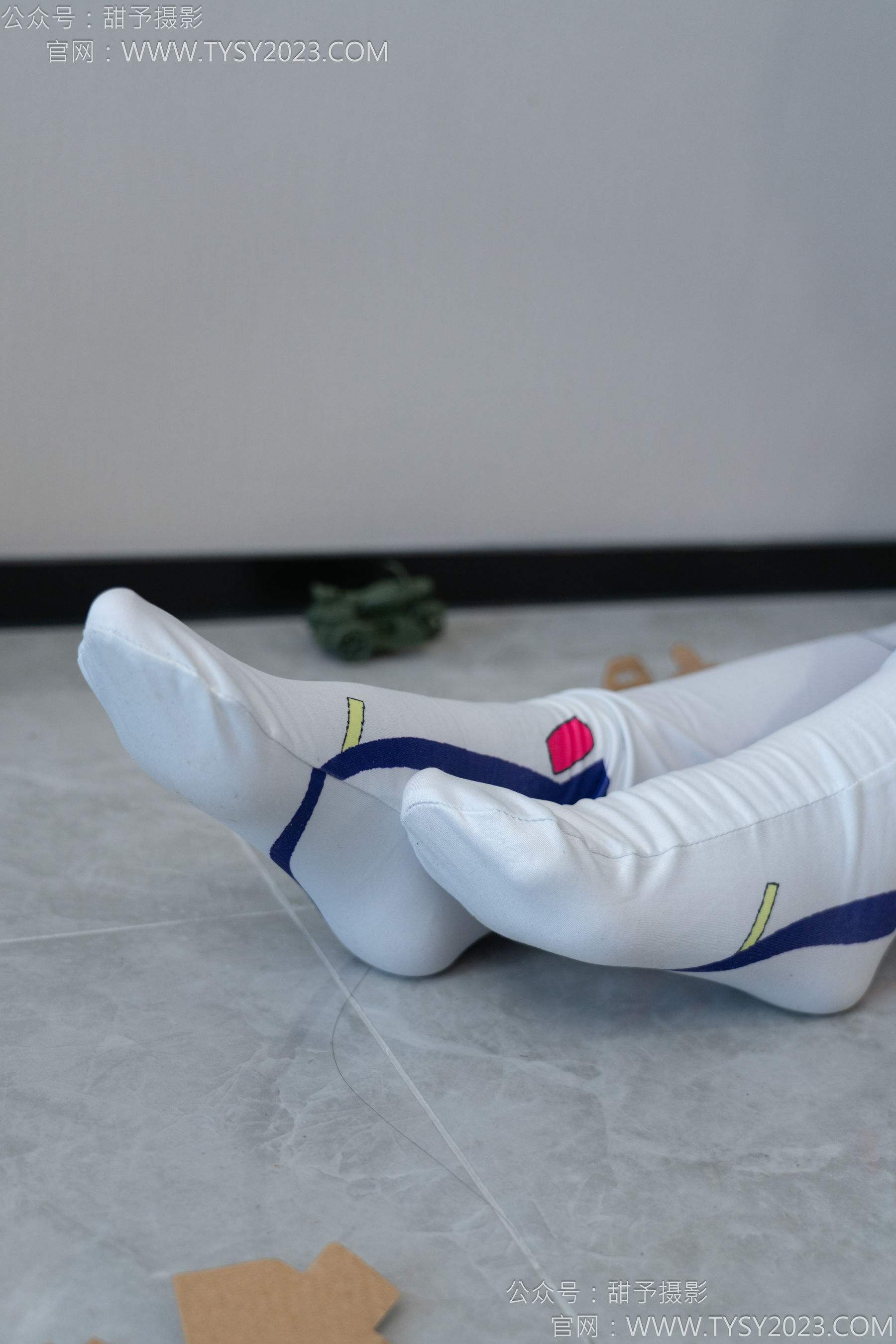 甜予摄影 No.122 璇璇 - cos连体服、小人国剧情/(130P)