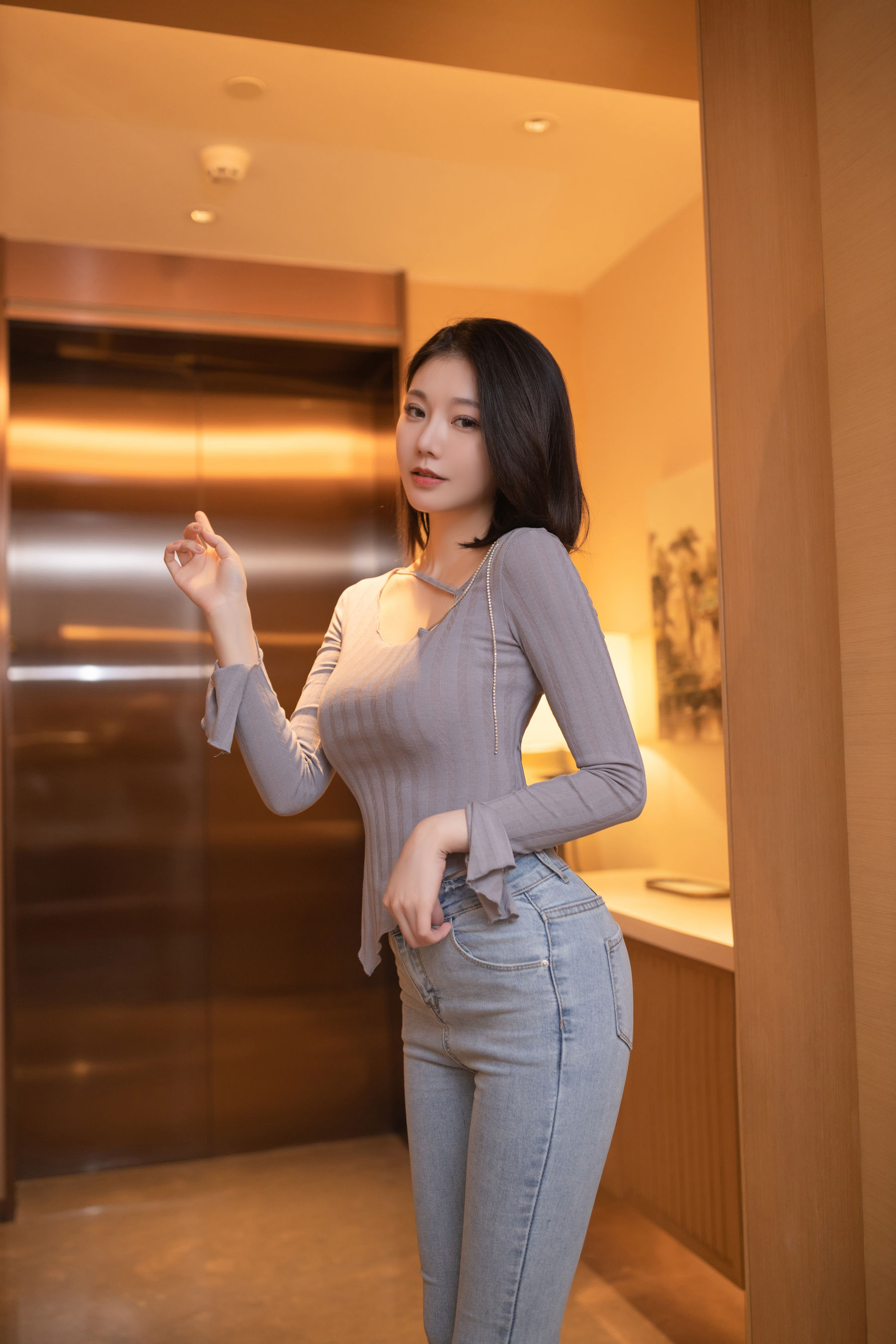 安然 - 紧身牛仔裤/(81P)