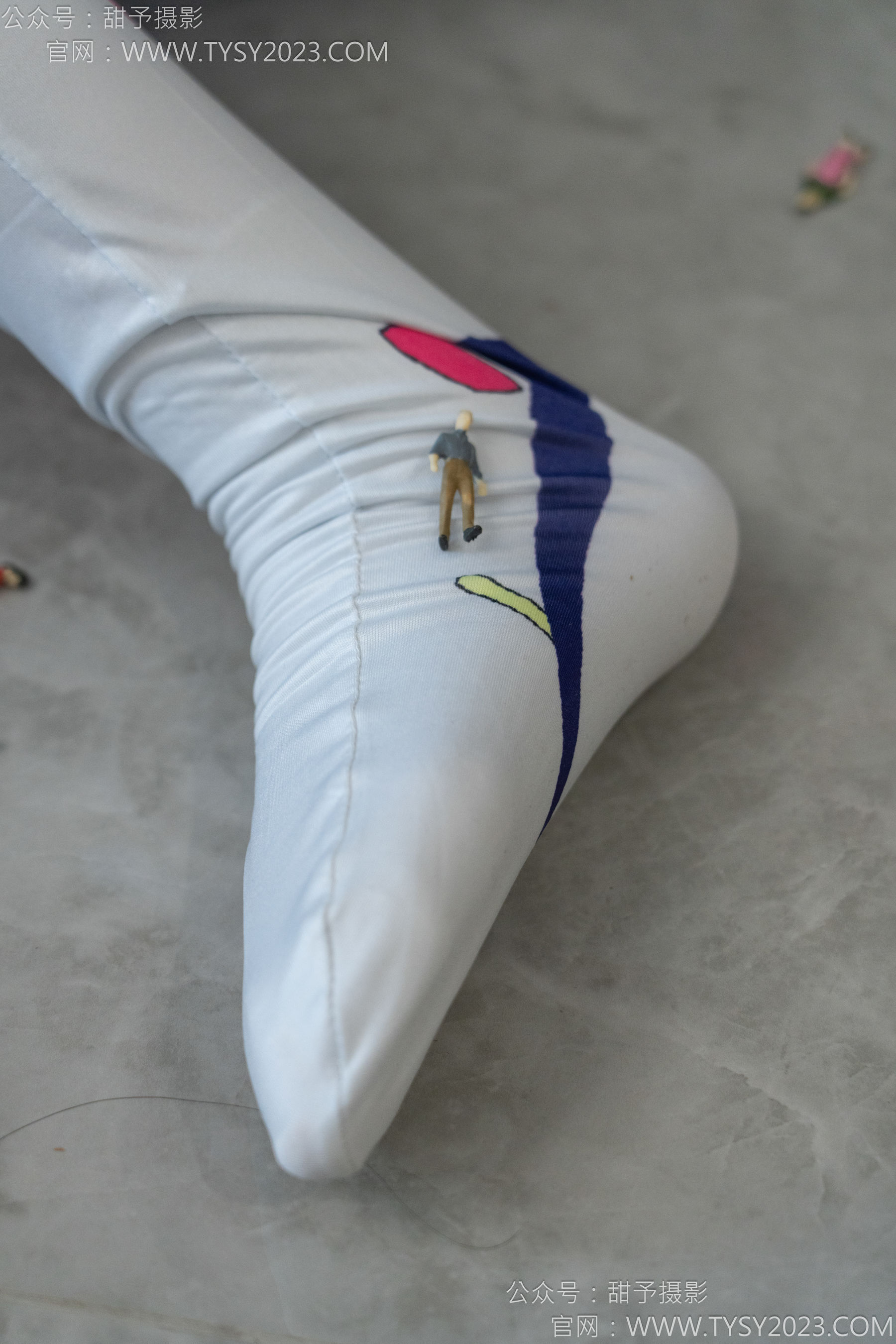 甜予摄影 No.122 璇璇 - cos连体服、小人国剧情/(130P)