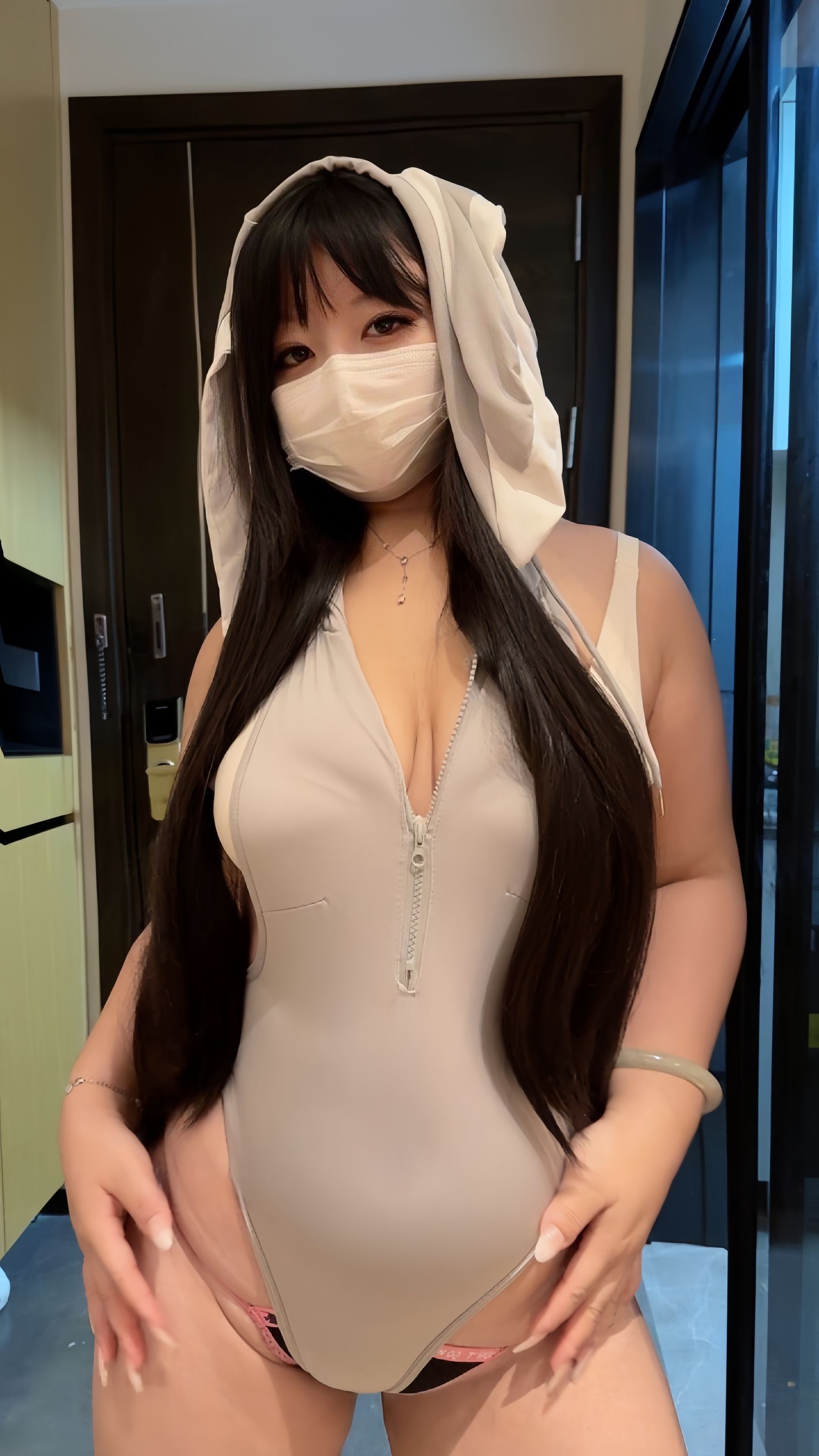 智惠姐姐 - 情趣连体粉嫩丁/(21P)