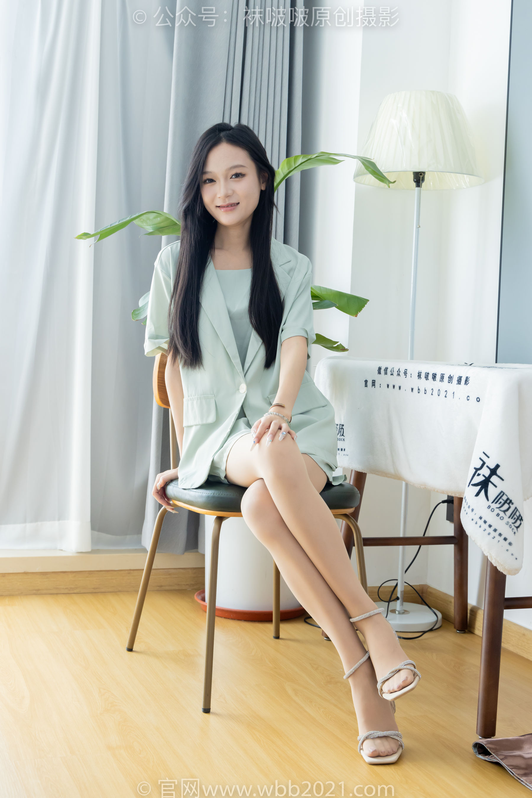 BoBoSocks袜啵啵 No.526 焦糖 - 三双高跟鞋、薄肉丝、裸足/(145P)